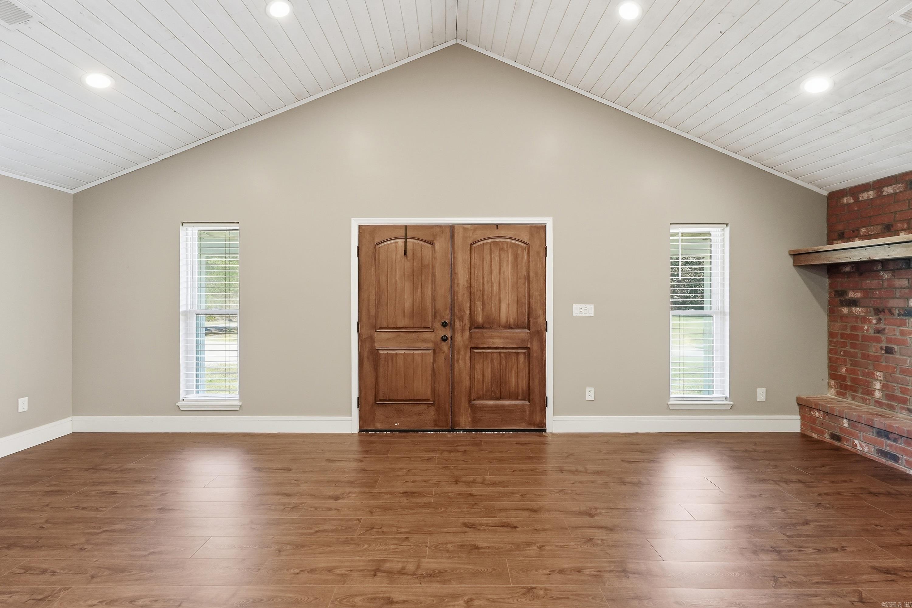 TWIN COVE ESTATES - Residential