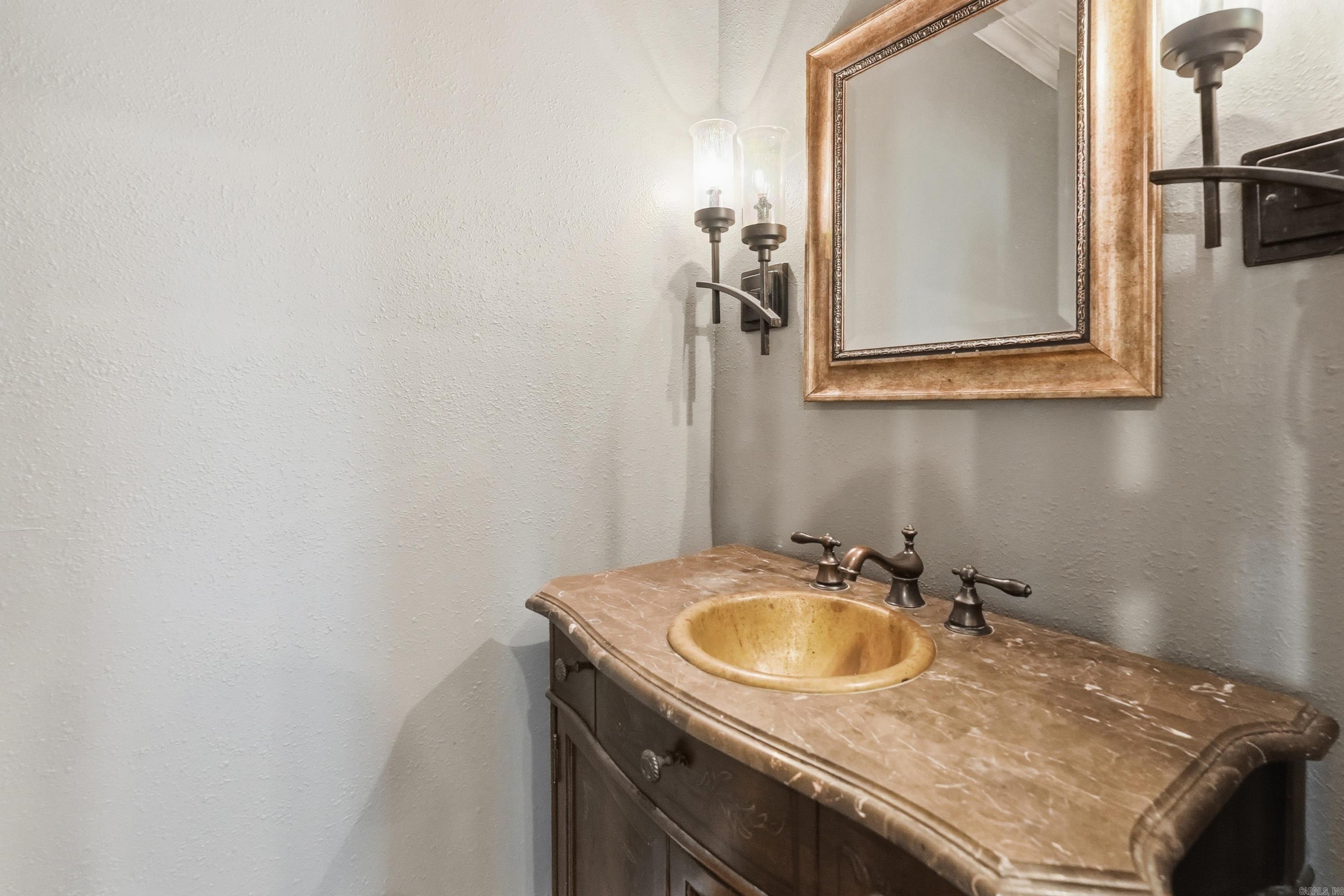 TWIN COVE ESTATES - Residential