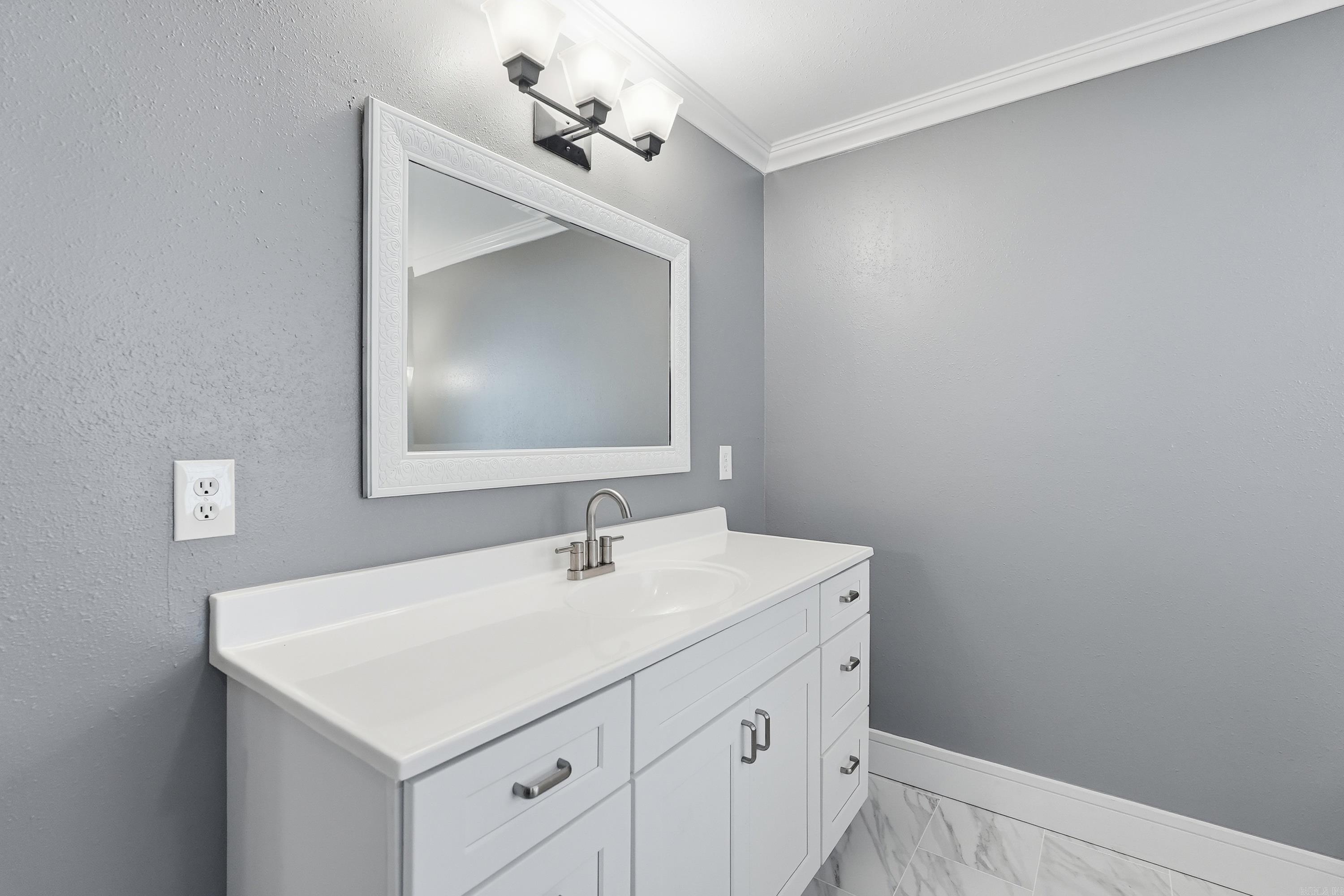 TWIN COVE ESTATES - Residential