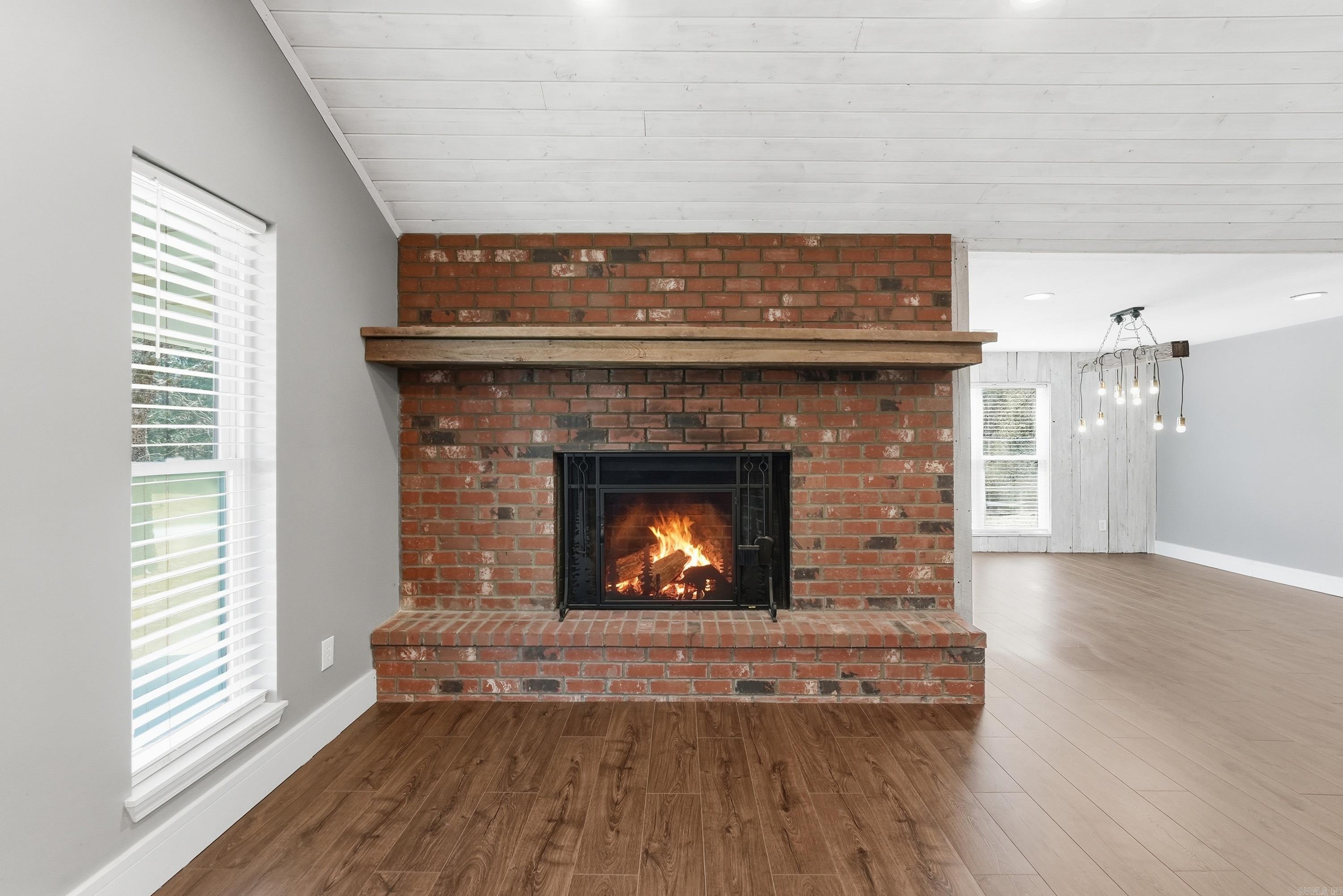 TWIN COVE ESTATES - Residential