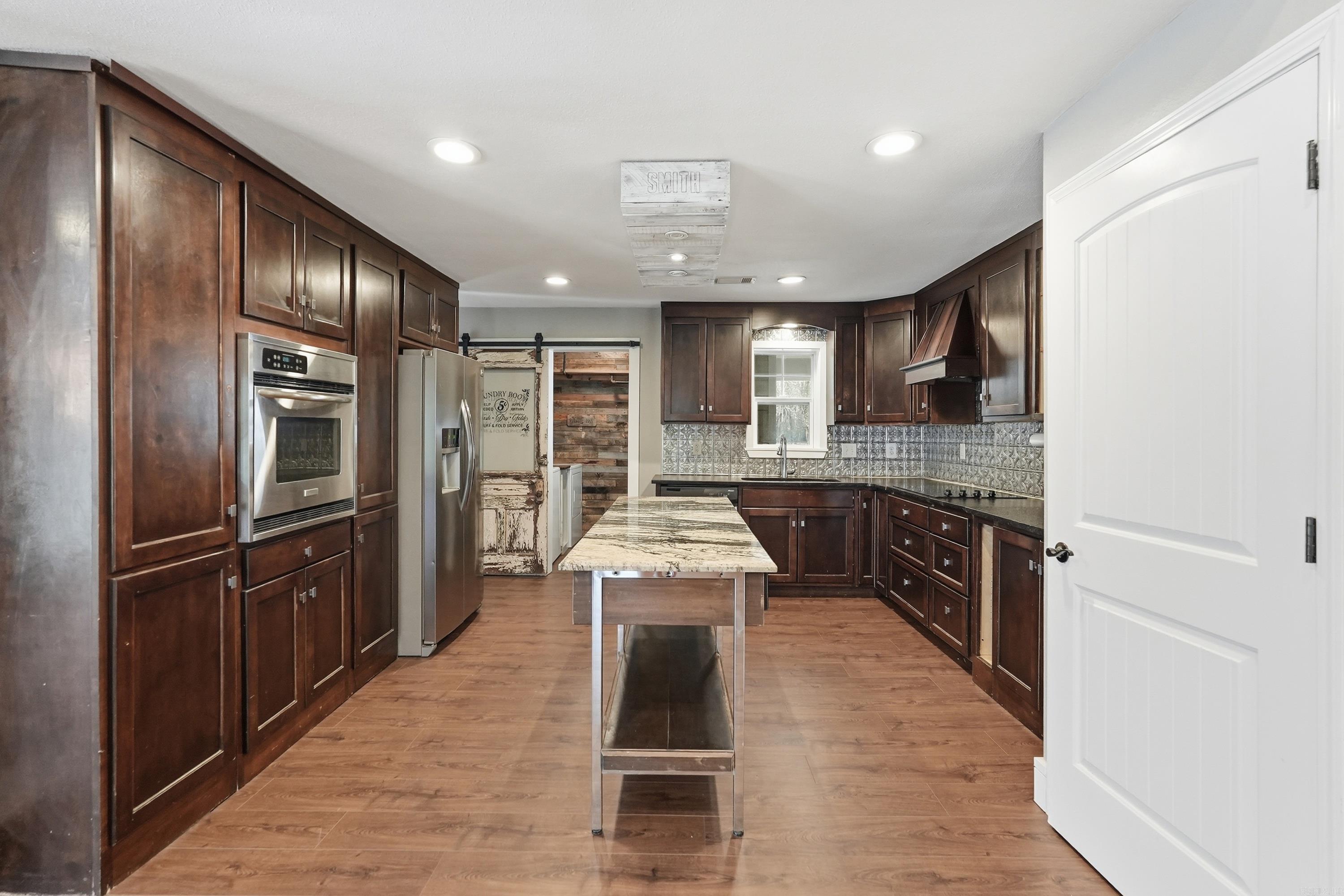 TWIN COVE ESTATES - Residential