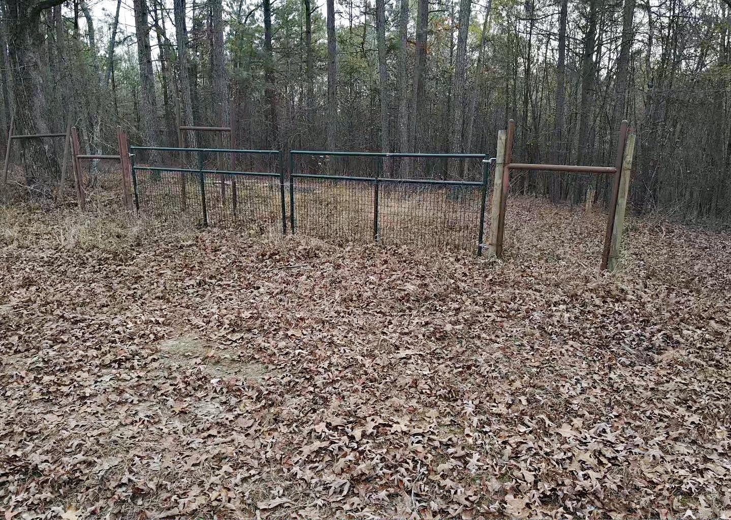 Metes & Bounds - Land