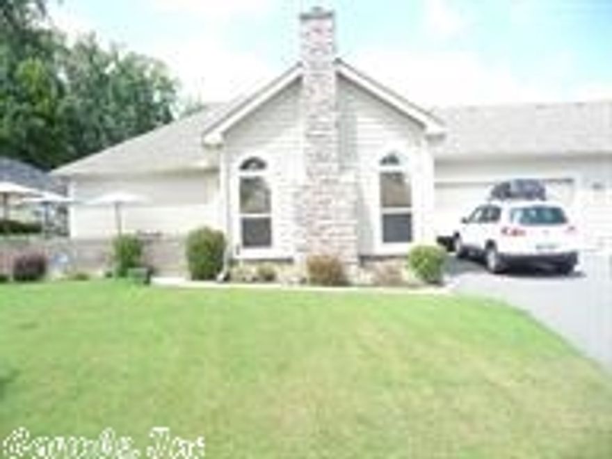 This is an outstanding patio home. Everything is upgraded! Granite countertops, beautiful tile backsplash, expansive kitchen with top of the line cabinets. Living room has vaulted ceilings. Tile throughout. The home is located to the back affording maximum privacy. Lovely fenced patio.