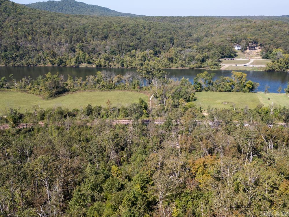 White River Valley - Land