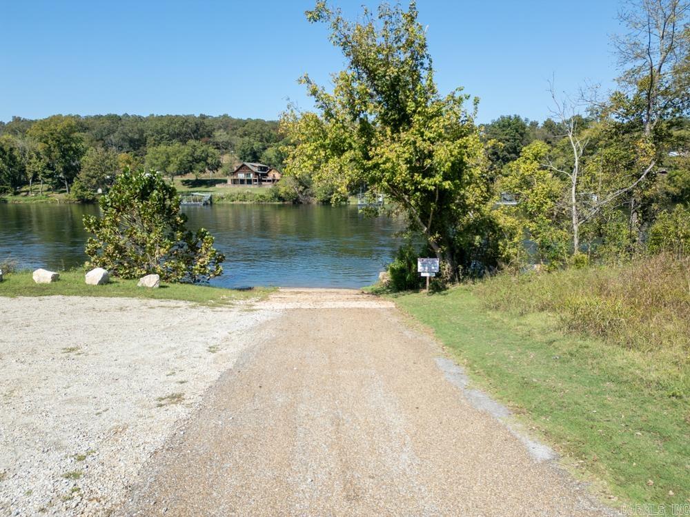 White River Valley - Land
