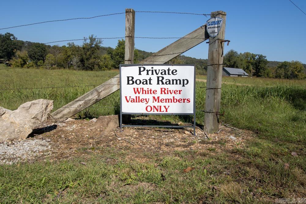 White River Valley - Land