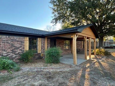 Photo of 15 Earl Drive, Conway, AR 72032 (MLS # 26042899)
