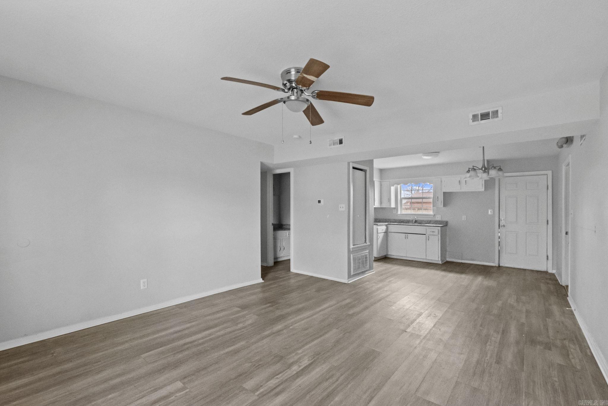 THE MEADOWS - Residential