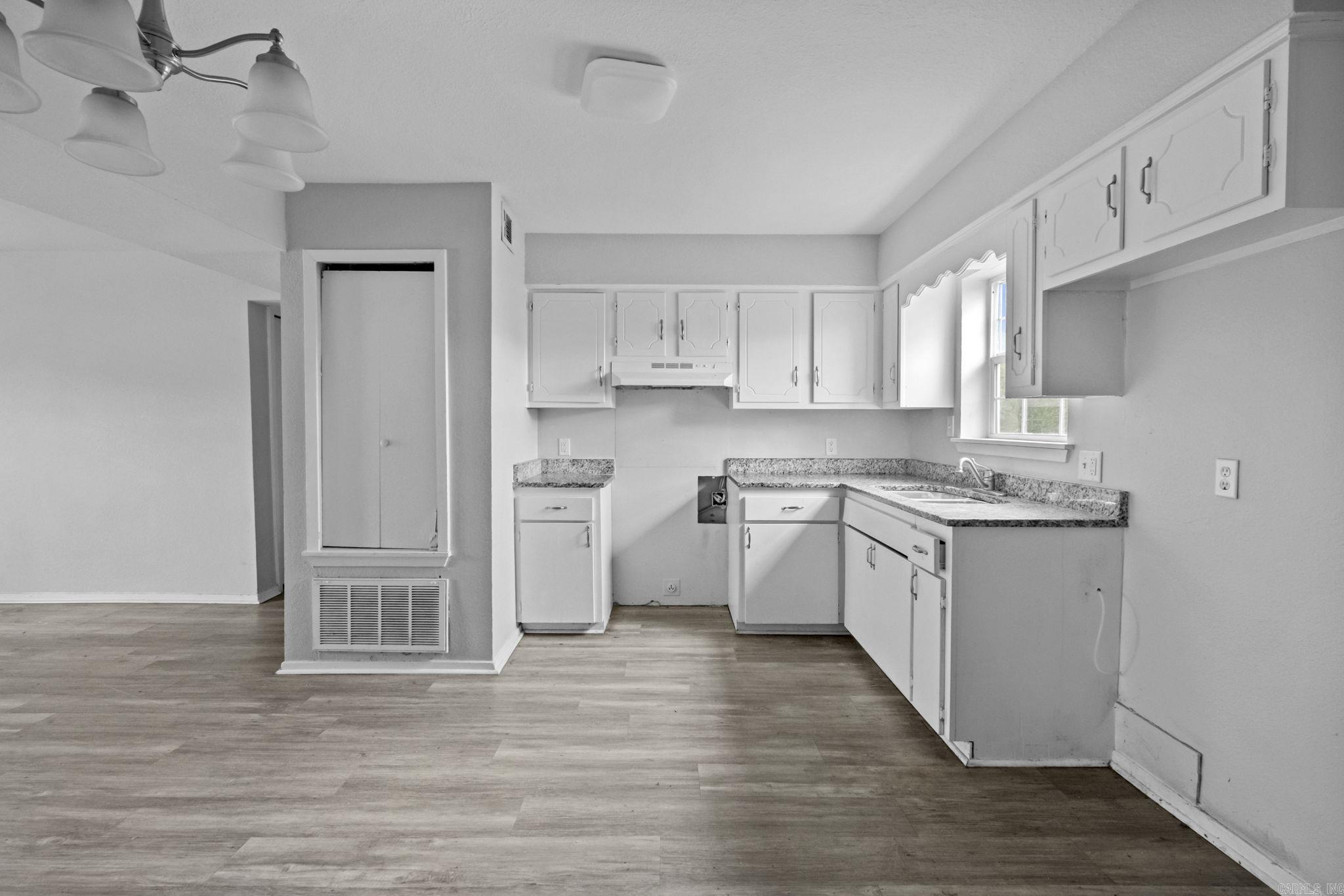 THE MEADOWS - Residential