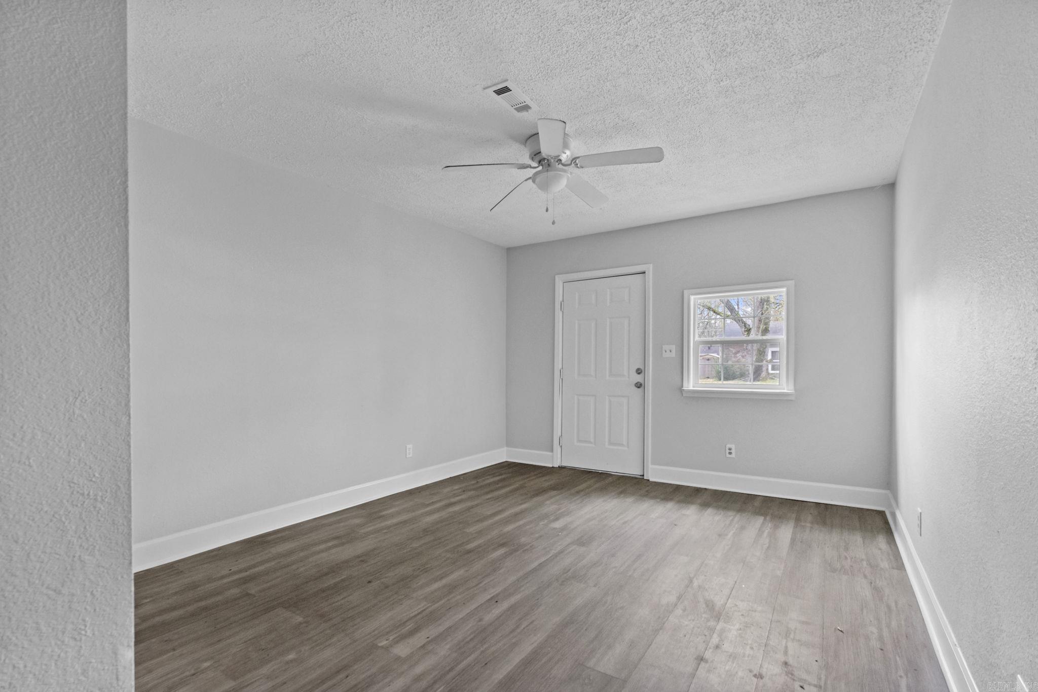 THE MEADOWS - Residential