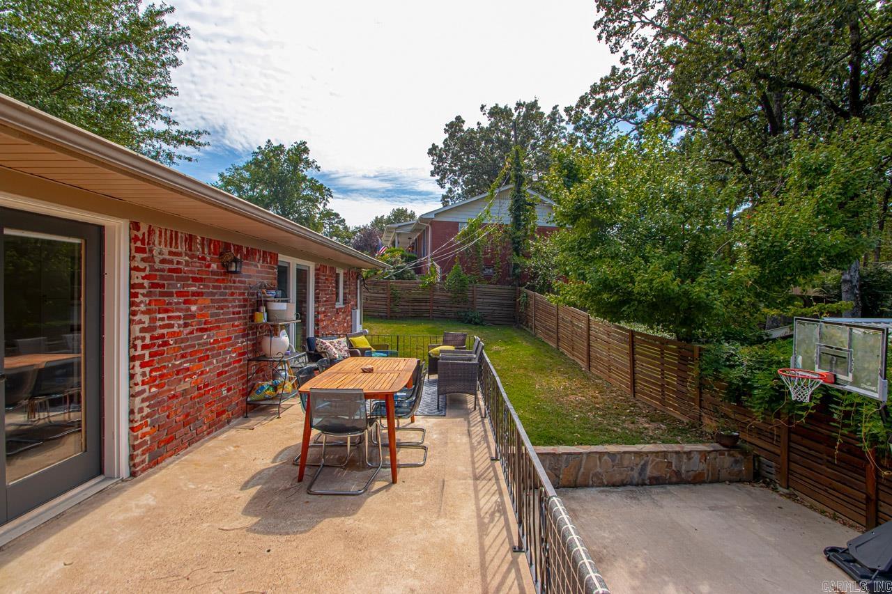 PLAZA HEIGHTS - Residential