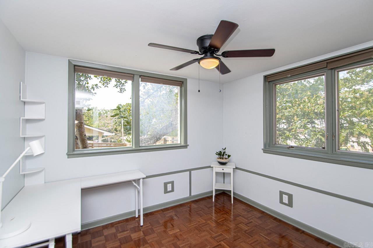 PLAZA HEIGHTS - Residential