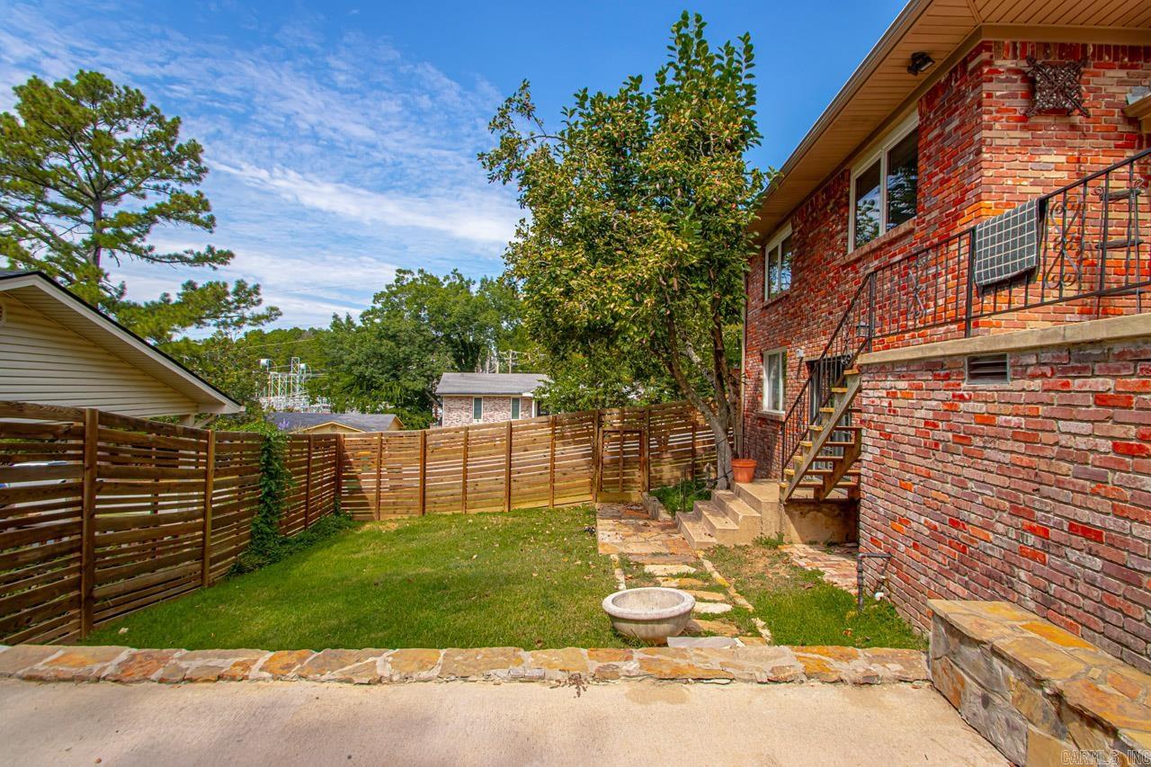 PLAZA HEIGHTS - Residential