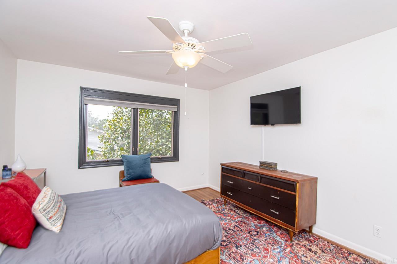 PLAZA HEIGHTS - Residential