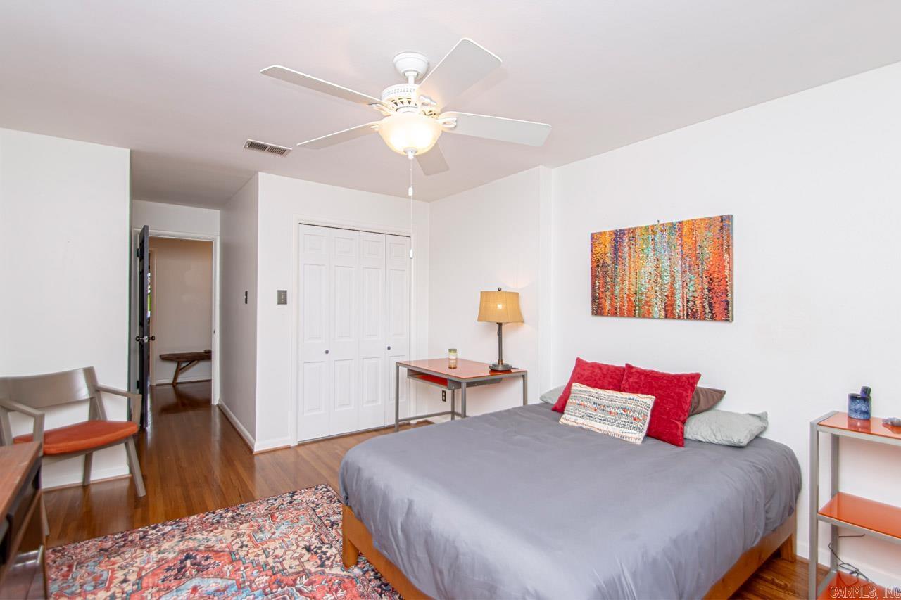 PLAZA HEIGHTS - Residential