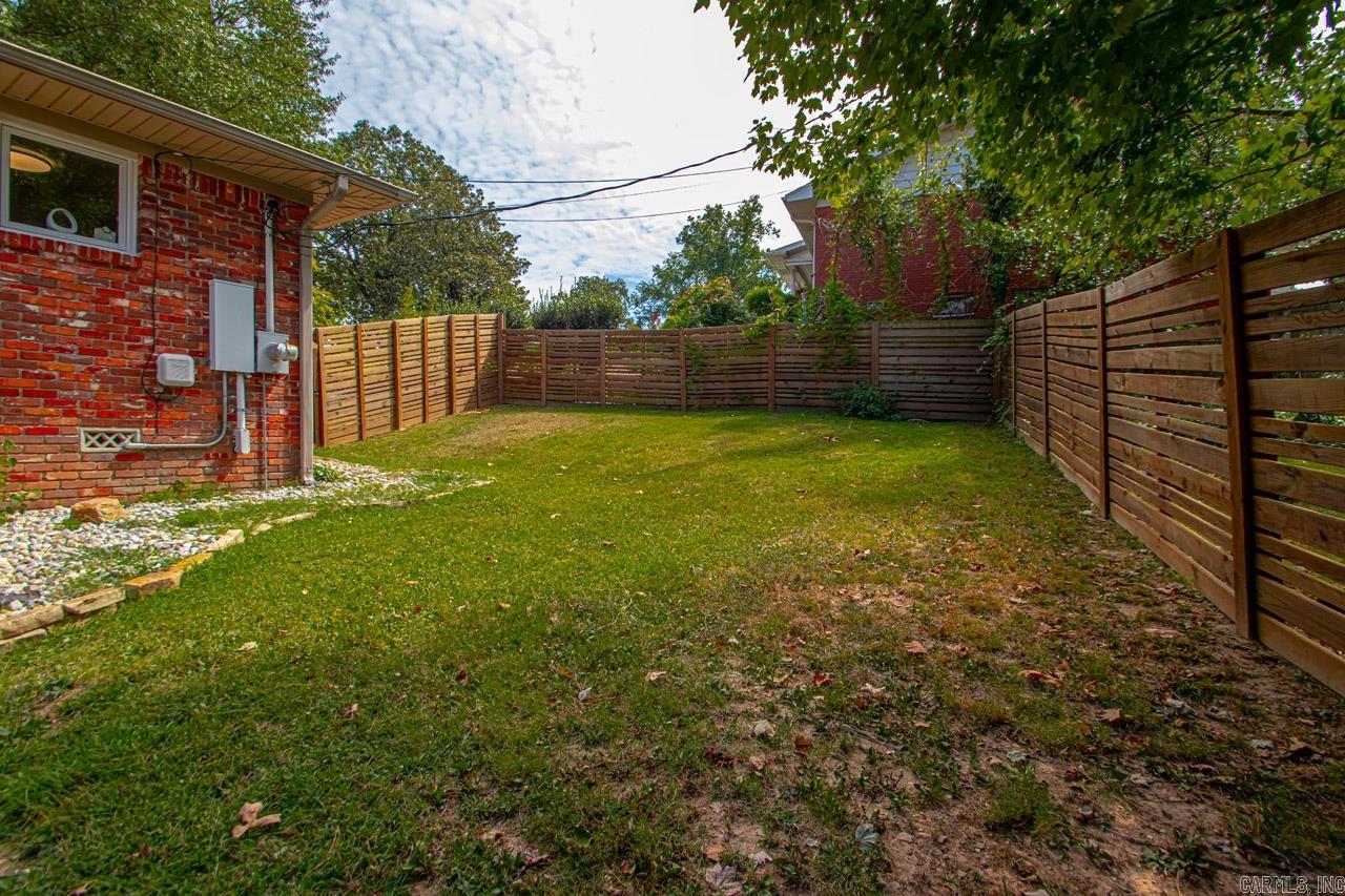 PLAZA HEIGHTS - Residential