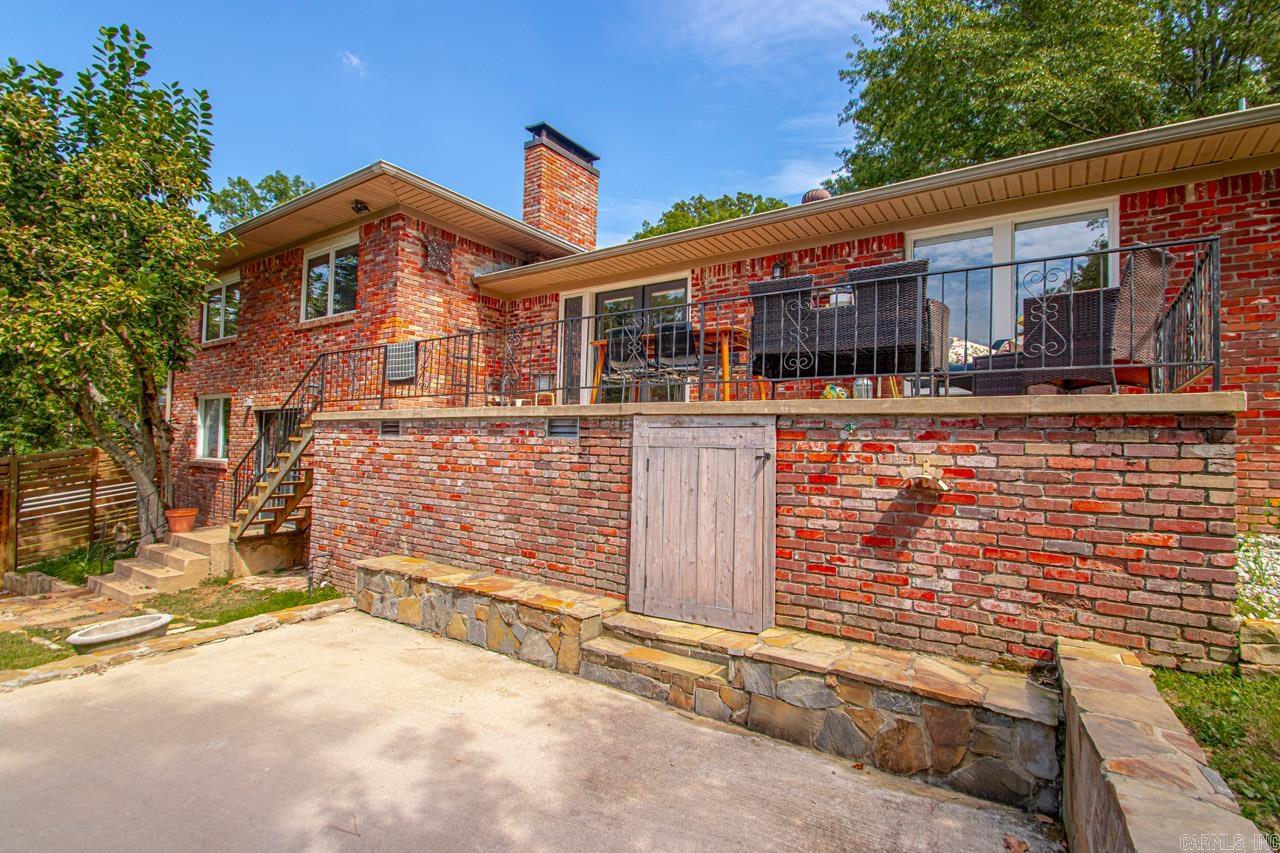 PLAZA HEIGHTS - Residential