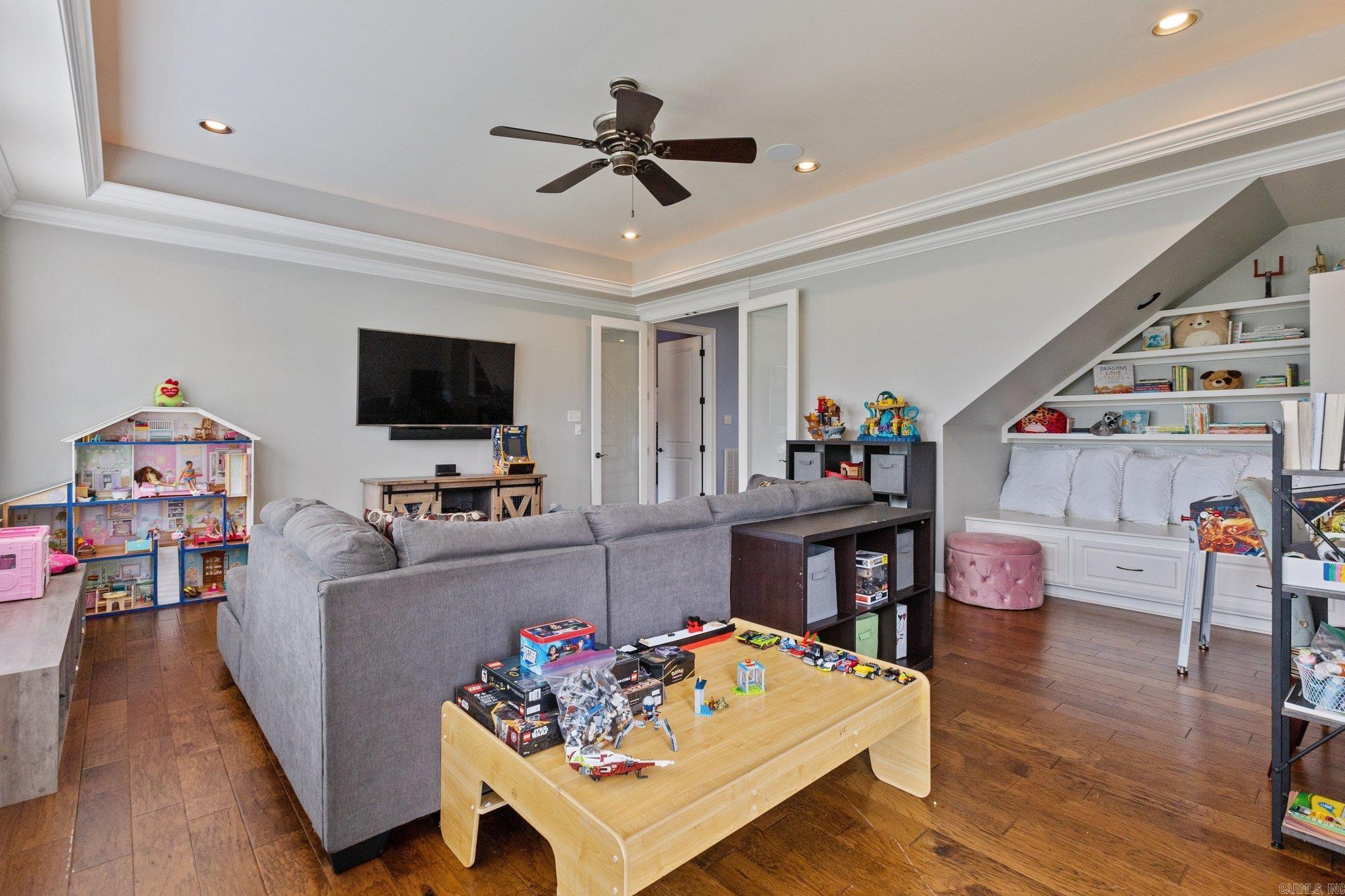 STONEHILL - Residential