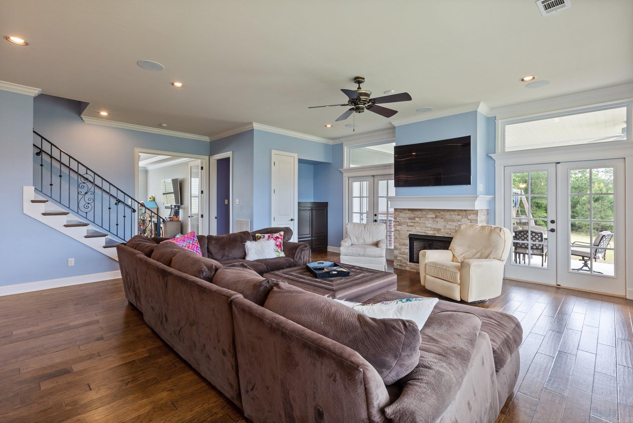 STONEHILL - Residential