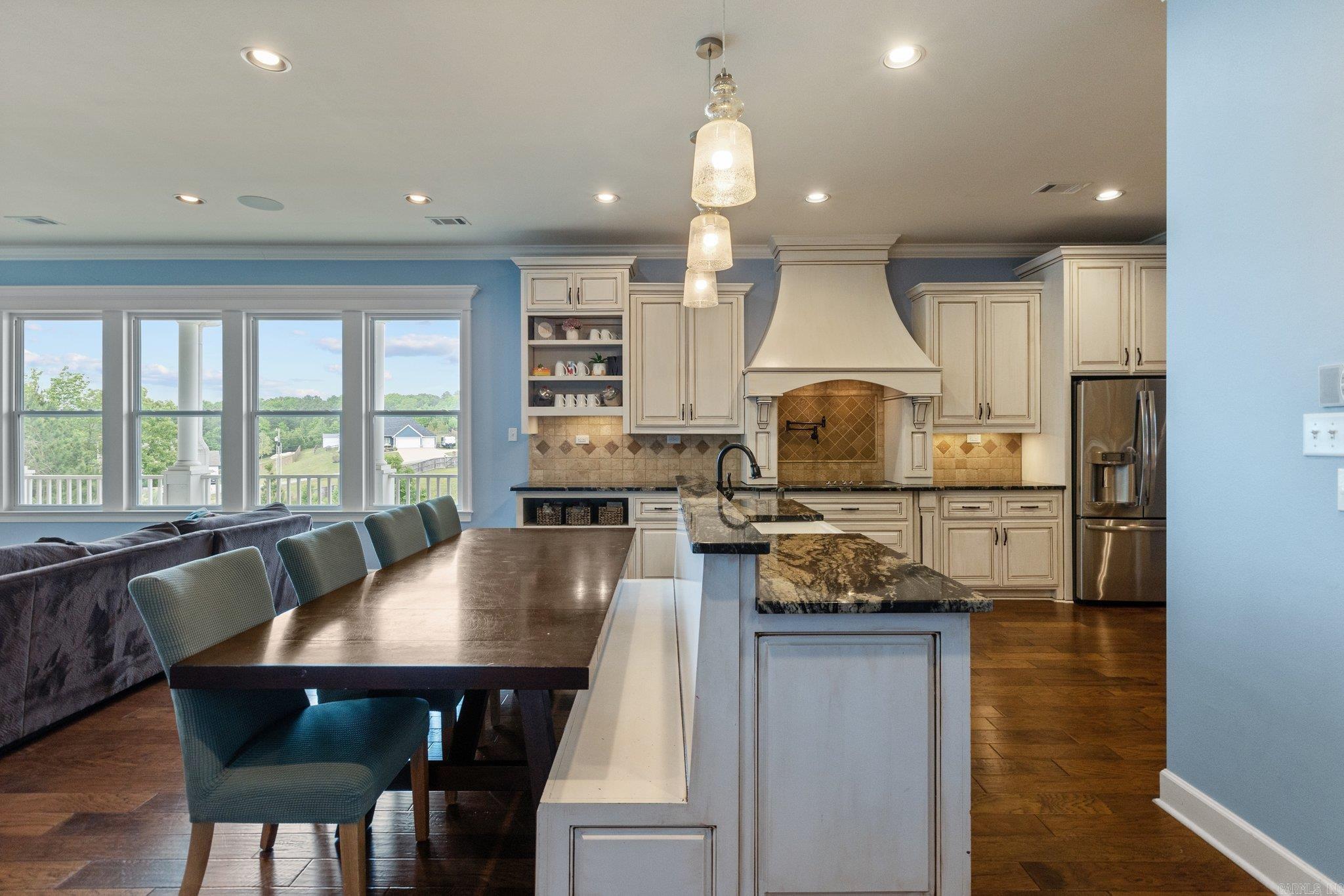 STONEHILL - Residential