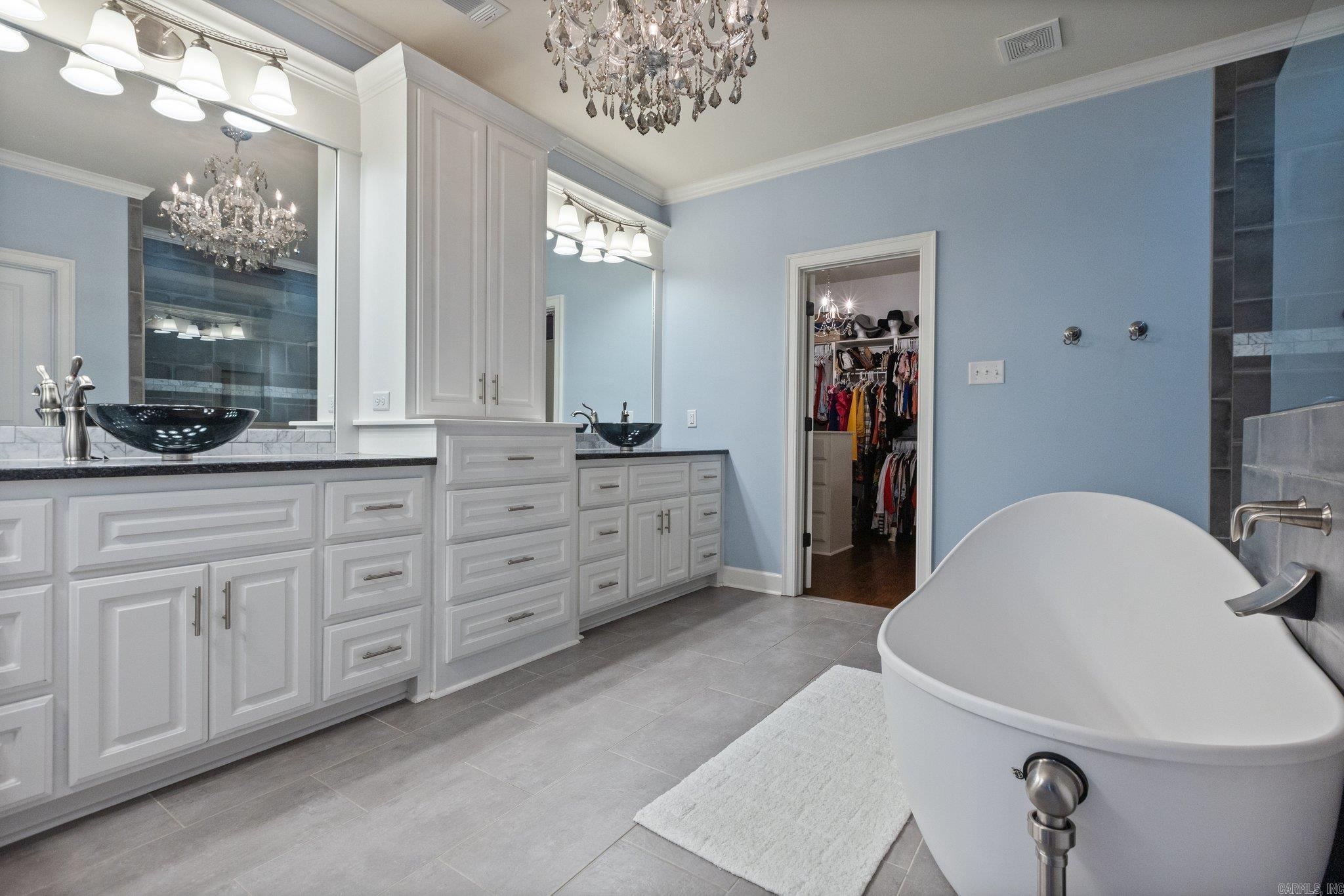 STONEHILL - Residential