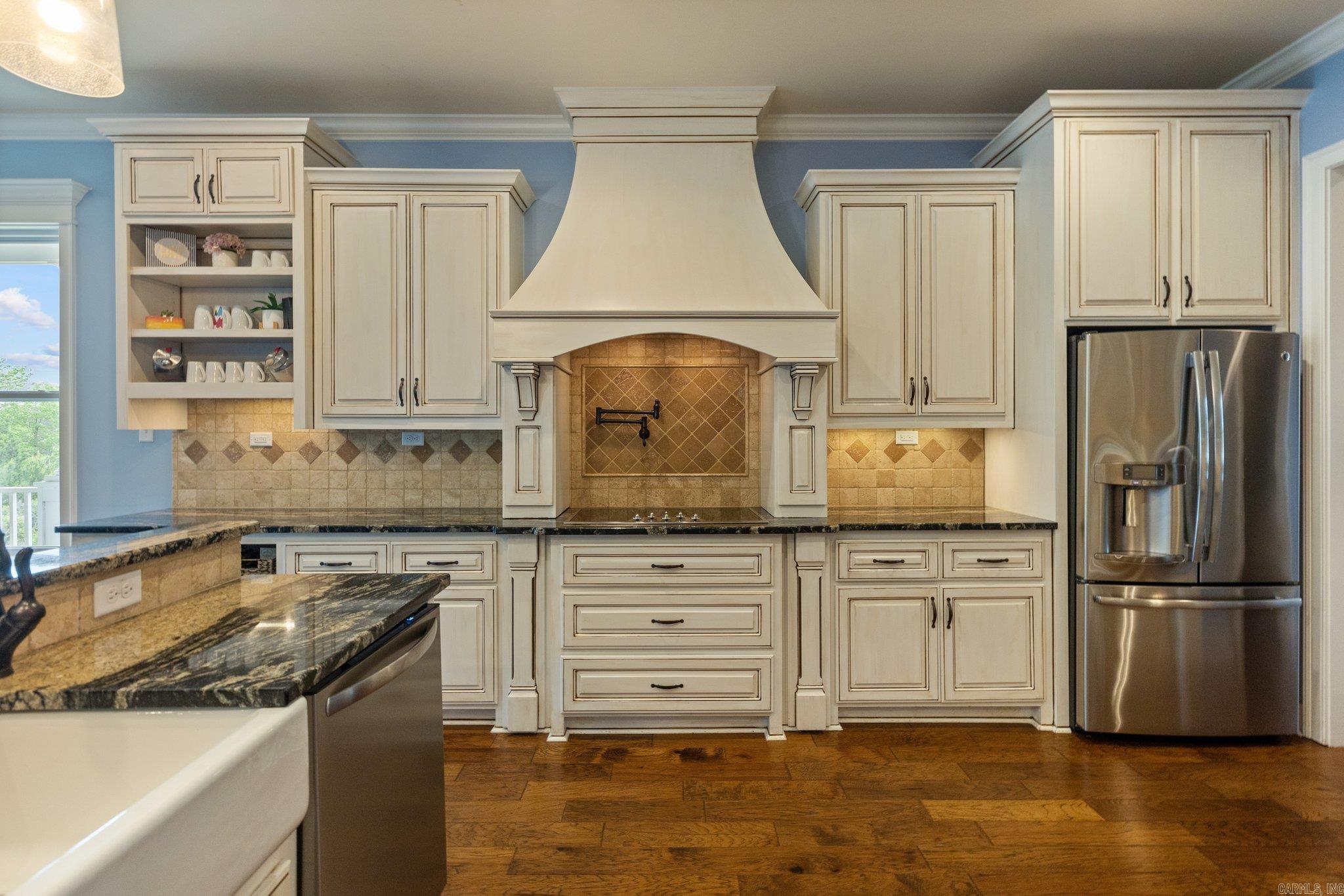 STONEHILL - Residential