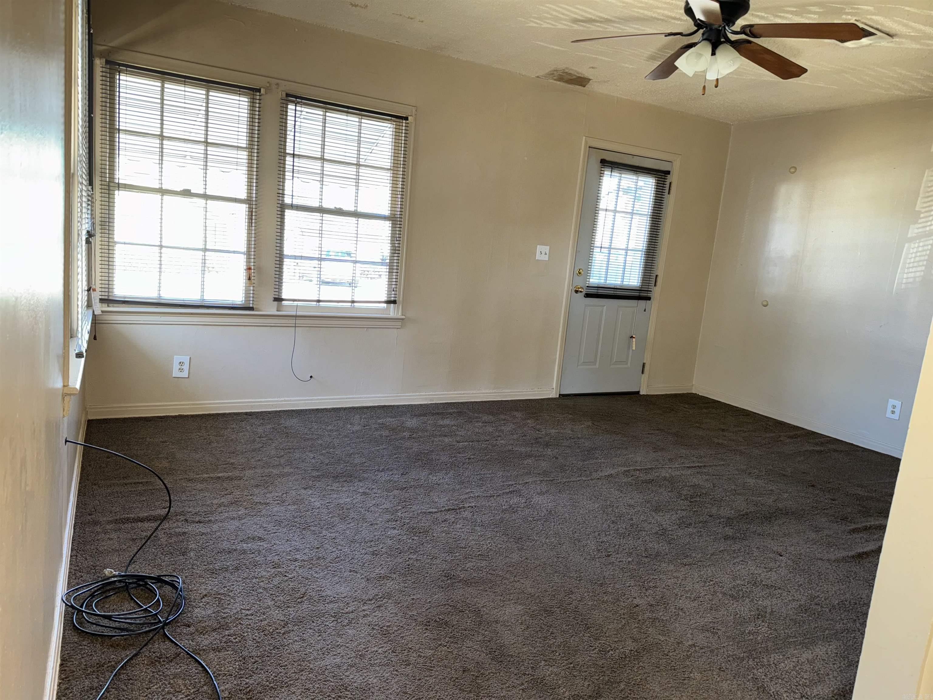 Not in Subdivision - Residential Income