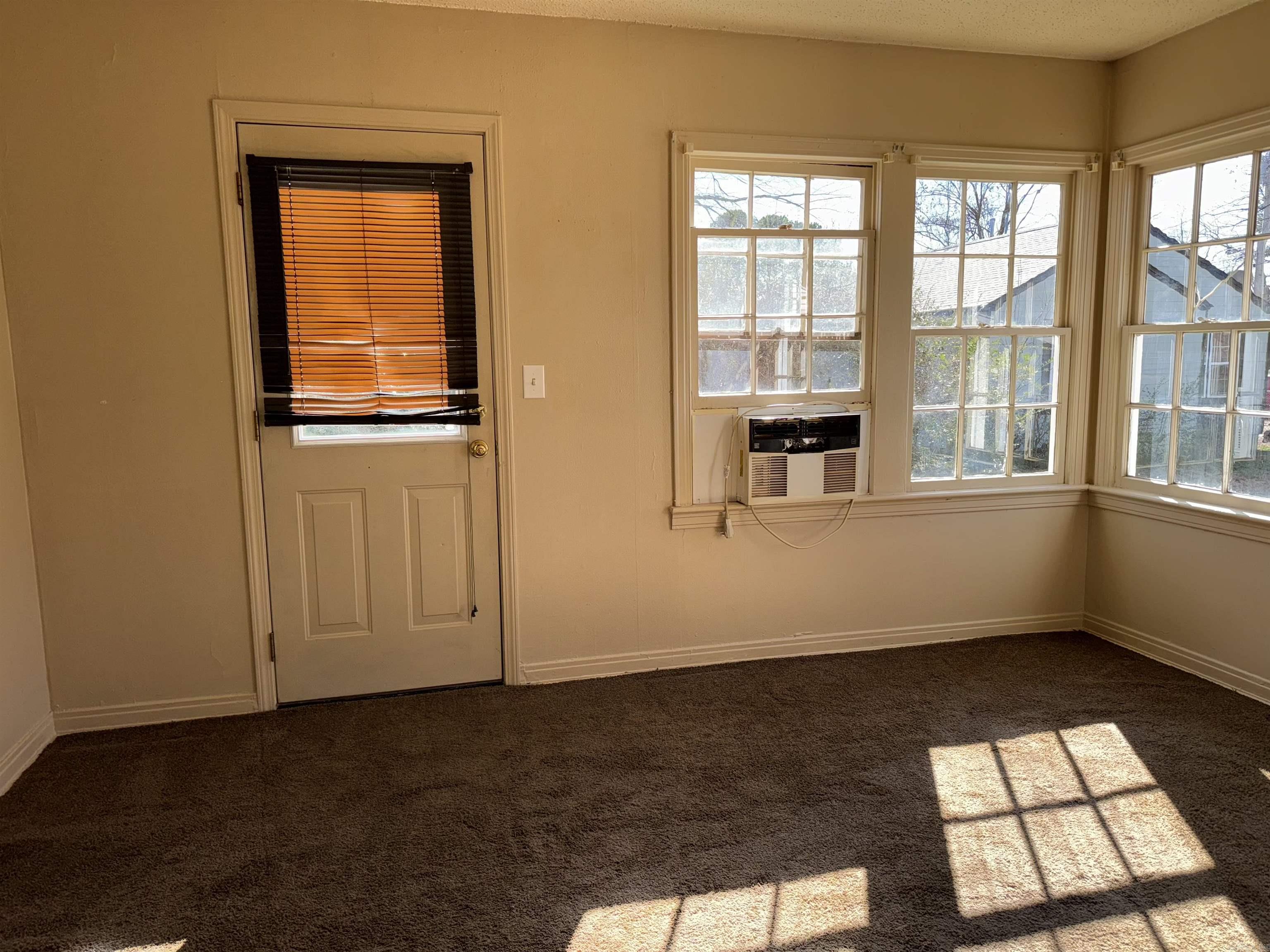 Not in Subdivision - Residential Income