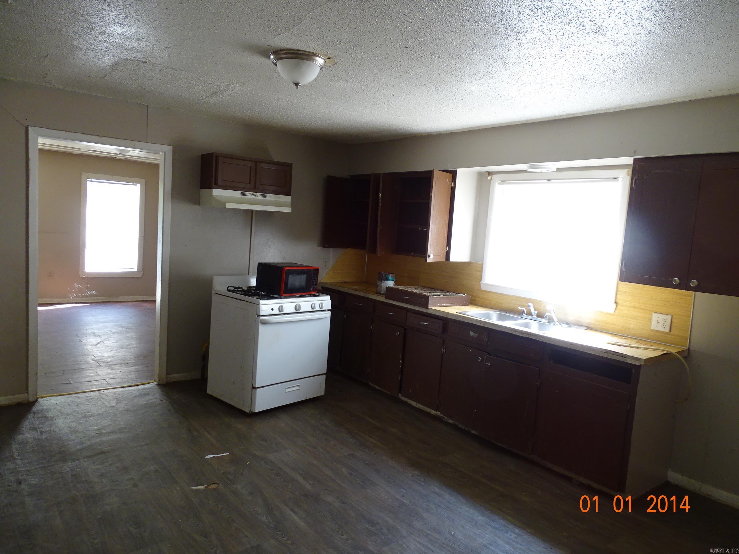 BARROW JOHN - Residential