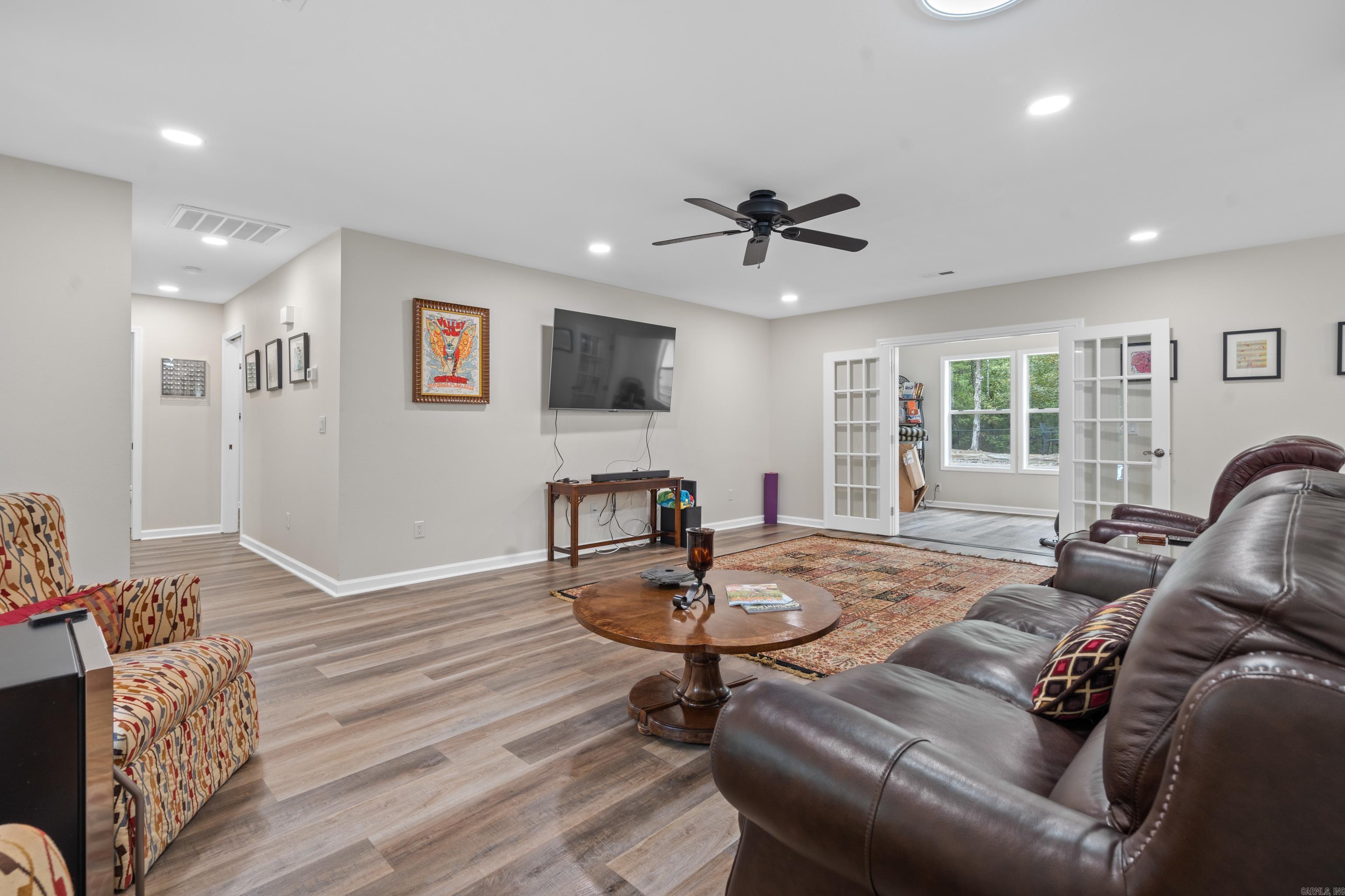 Cresta - Residential