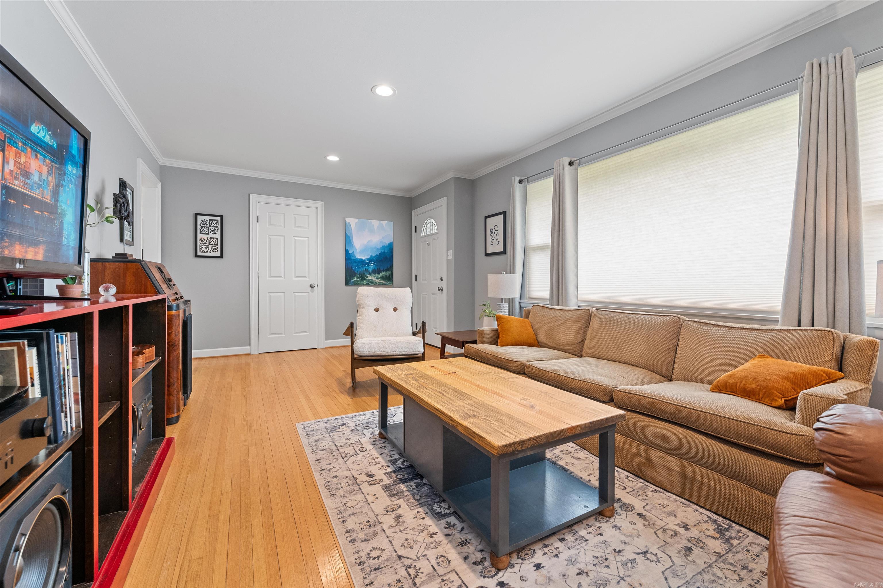 LAKEWOOD NE - Residential