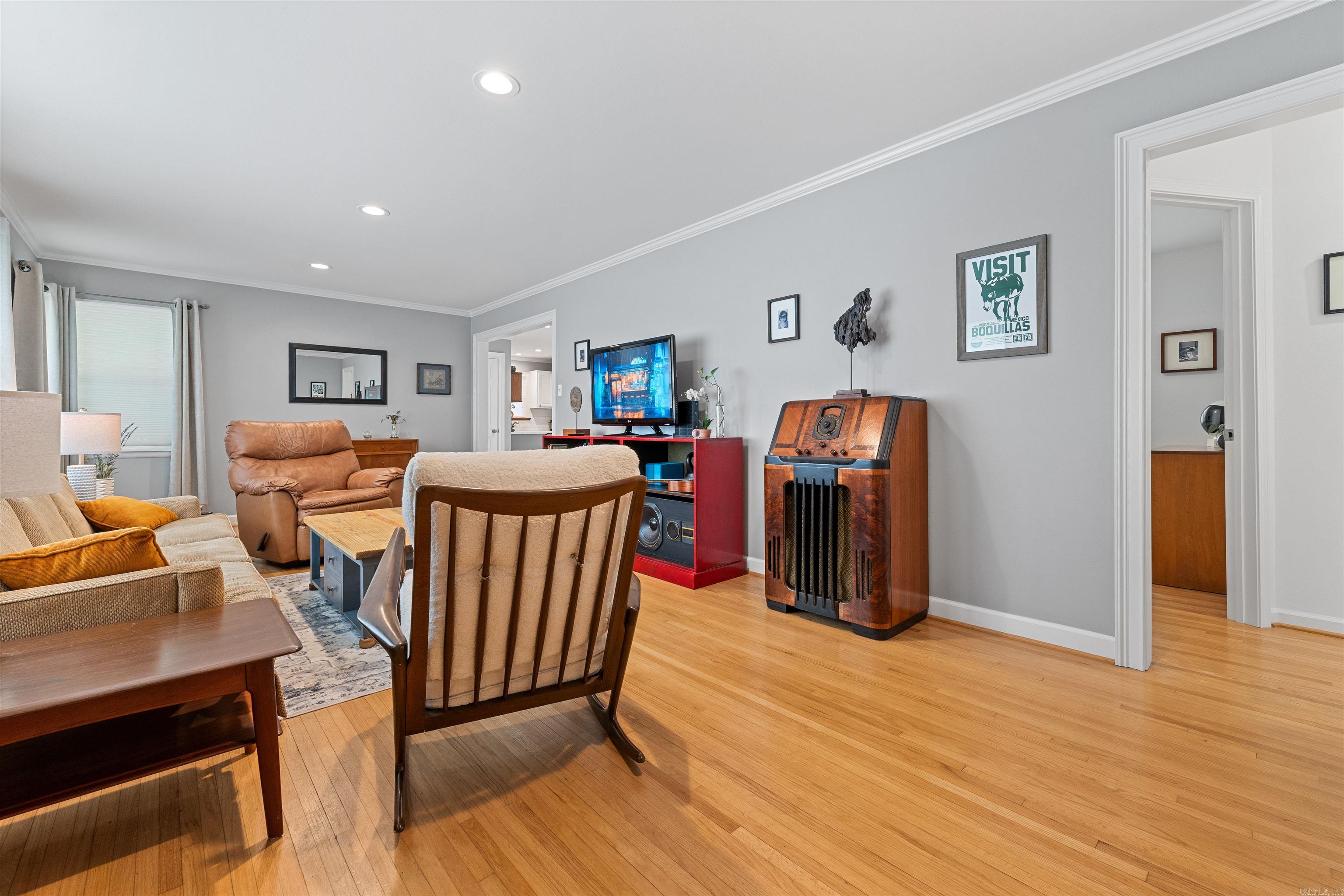 LAKEWOOD NE - Residential