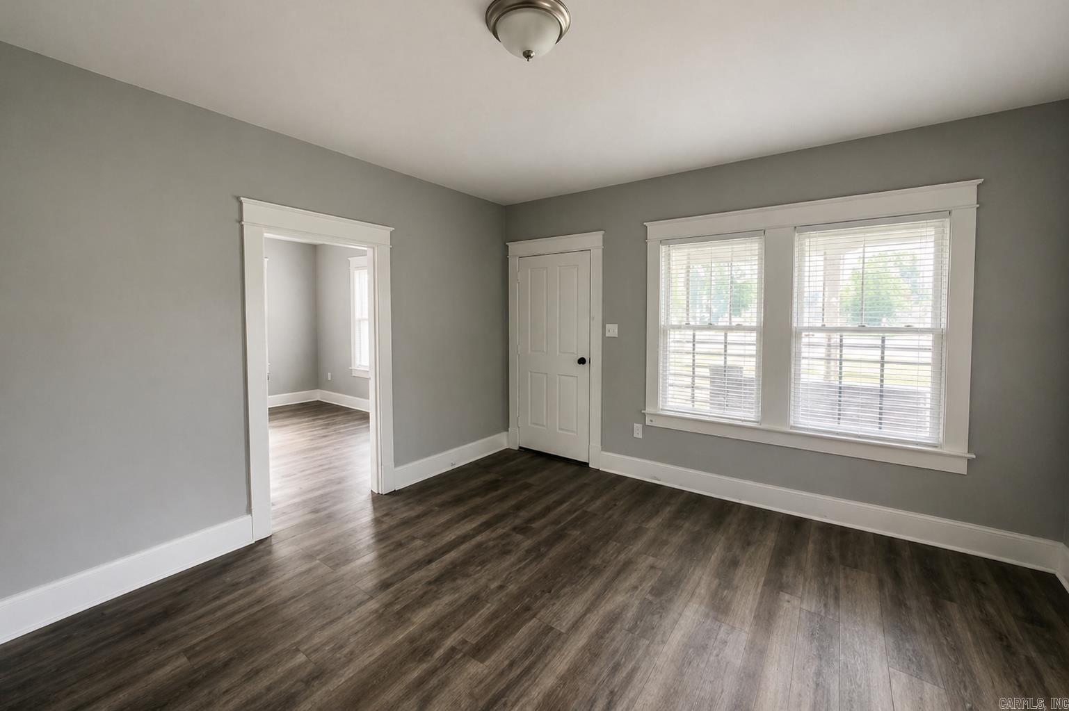 HOLTS INDUSTRIAL - Residential