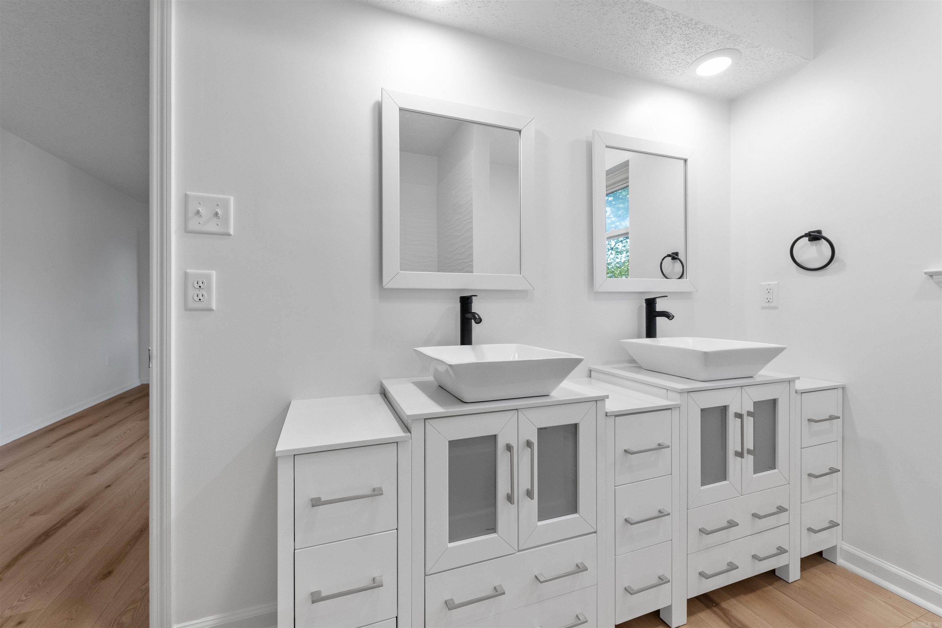 Oakbrook - Residential