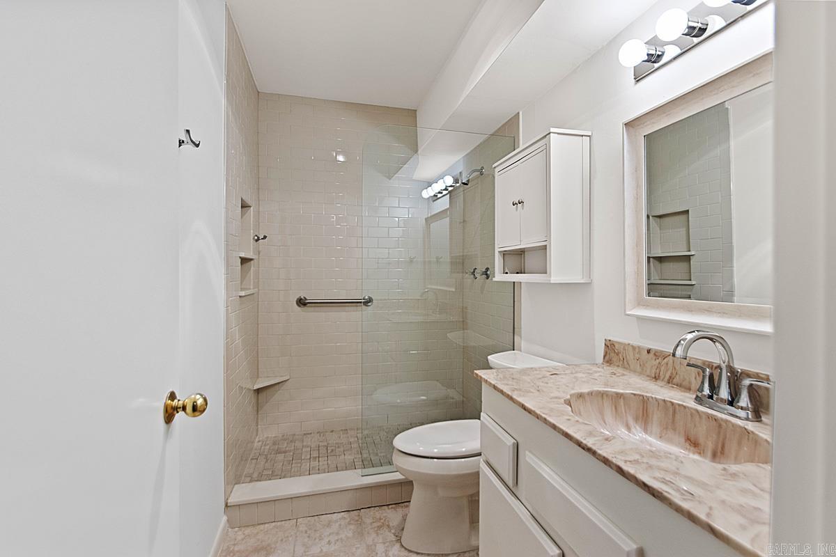 Forest Heights Condo - Residential