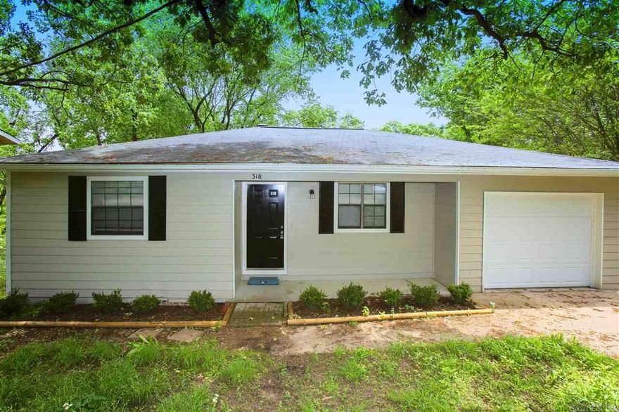 Cute 2bd/1.5ba home in North Little Rock. Great back yard with a back deck that is great for lounging. Close to shopping, dining, and more! Come check it out before it's gone! This property is managed by Hoffman Team so beware of scammers - we will never ask you to Cashapp us money. The lease for this property is for 18 months to 2 years with a 3% increase after the first year. Income must be 3x the amount of rent. Deposit, first month’s rent, and the $50 administration fee due before move in. This property does not accept section 8.