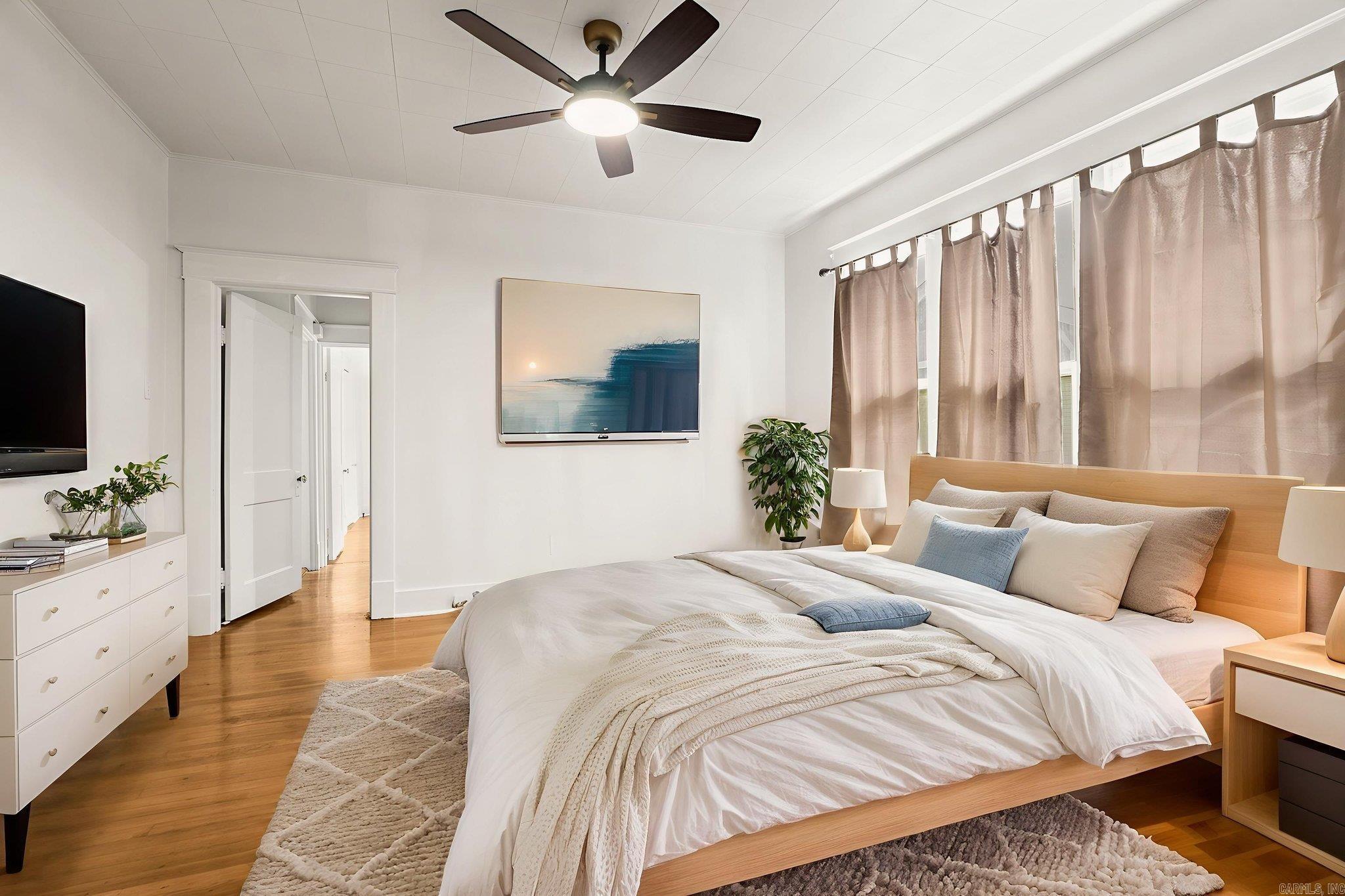 ELMHURST - Residential