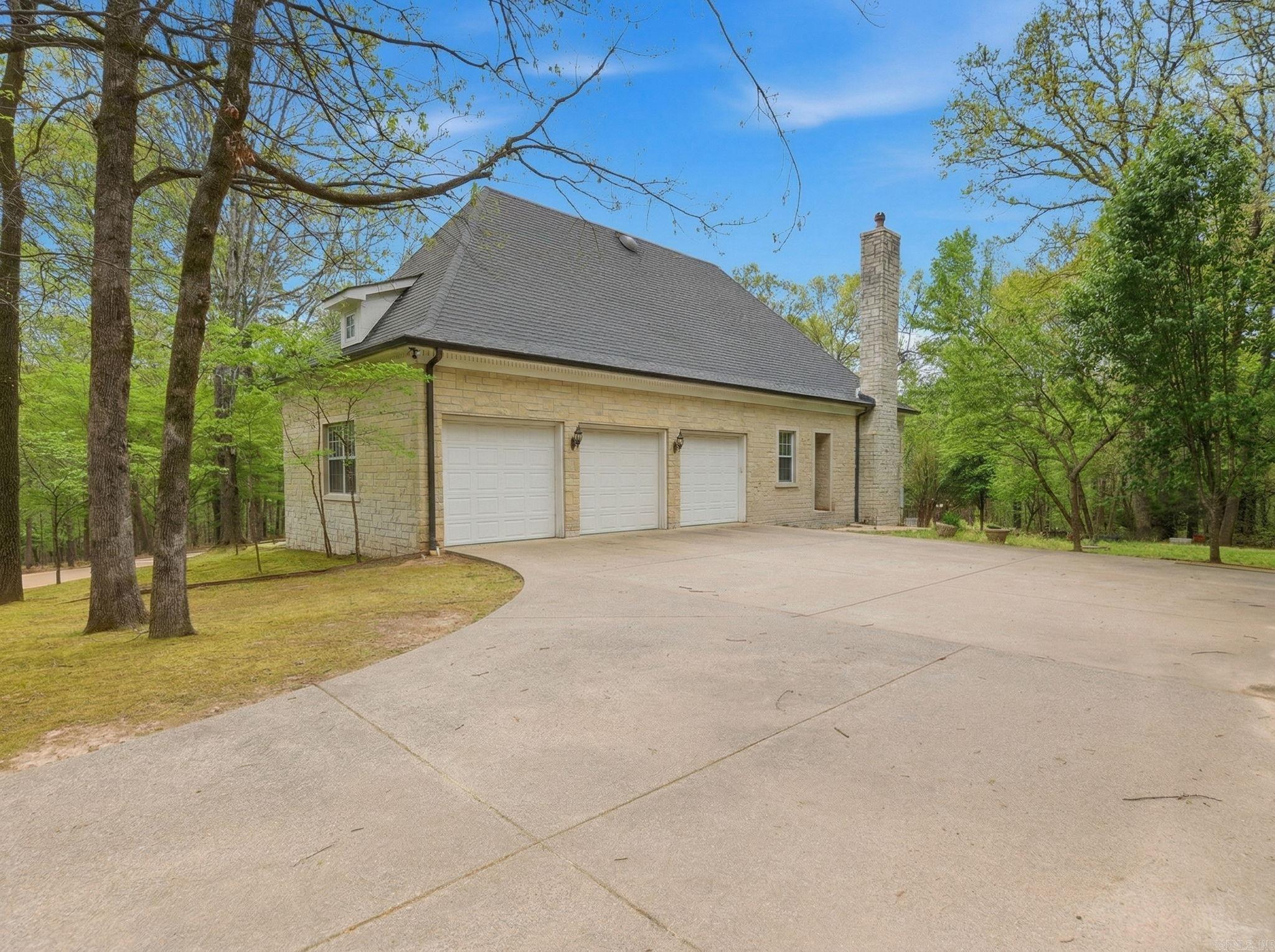 IRON HORSE ESTATES ADDN - Residential