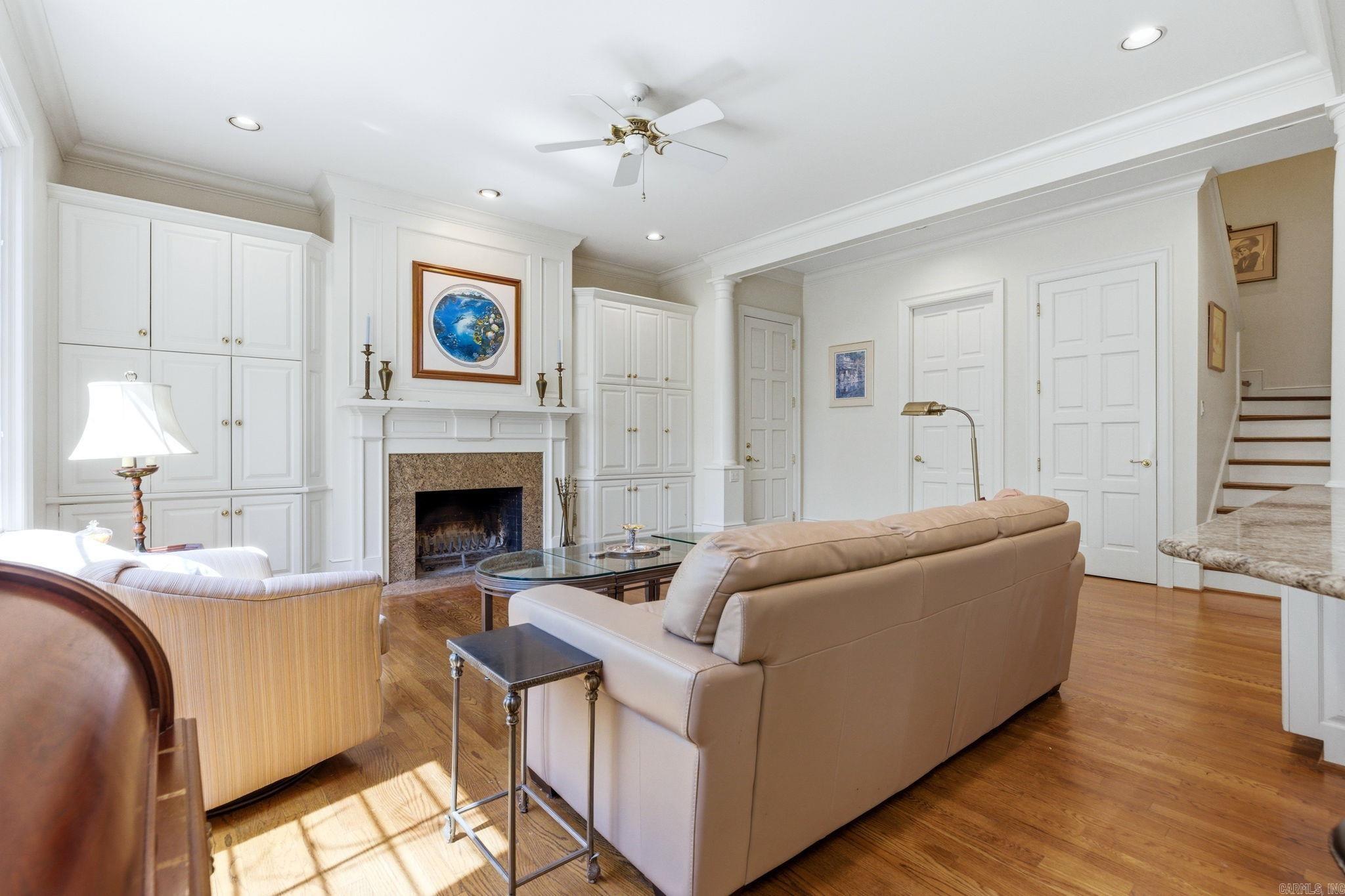 IRON HORSE ESTATES ADDN - Residential