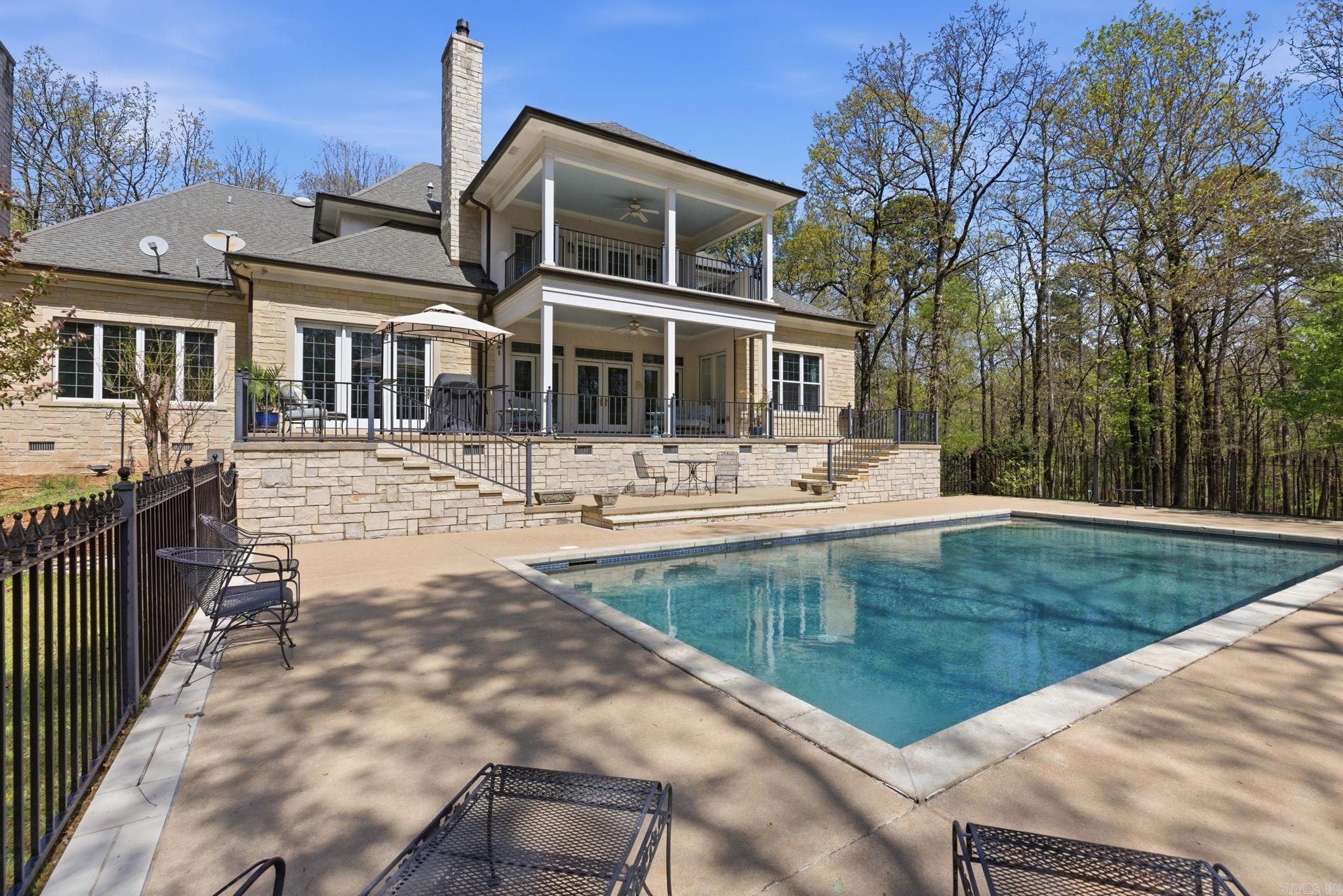 IRON HORSE ESTATES ADDN - Residential