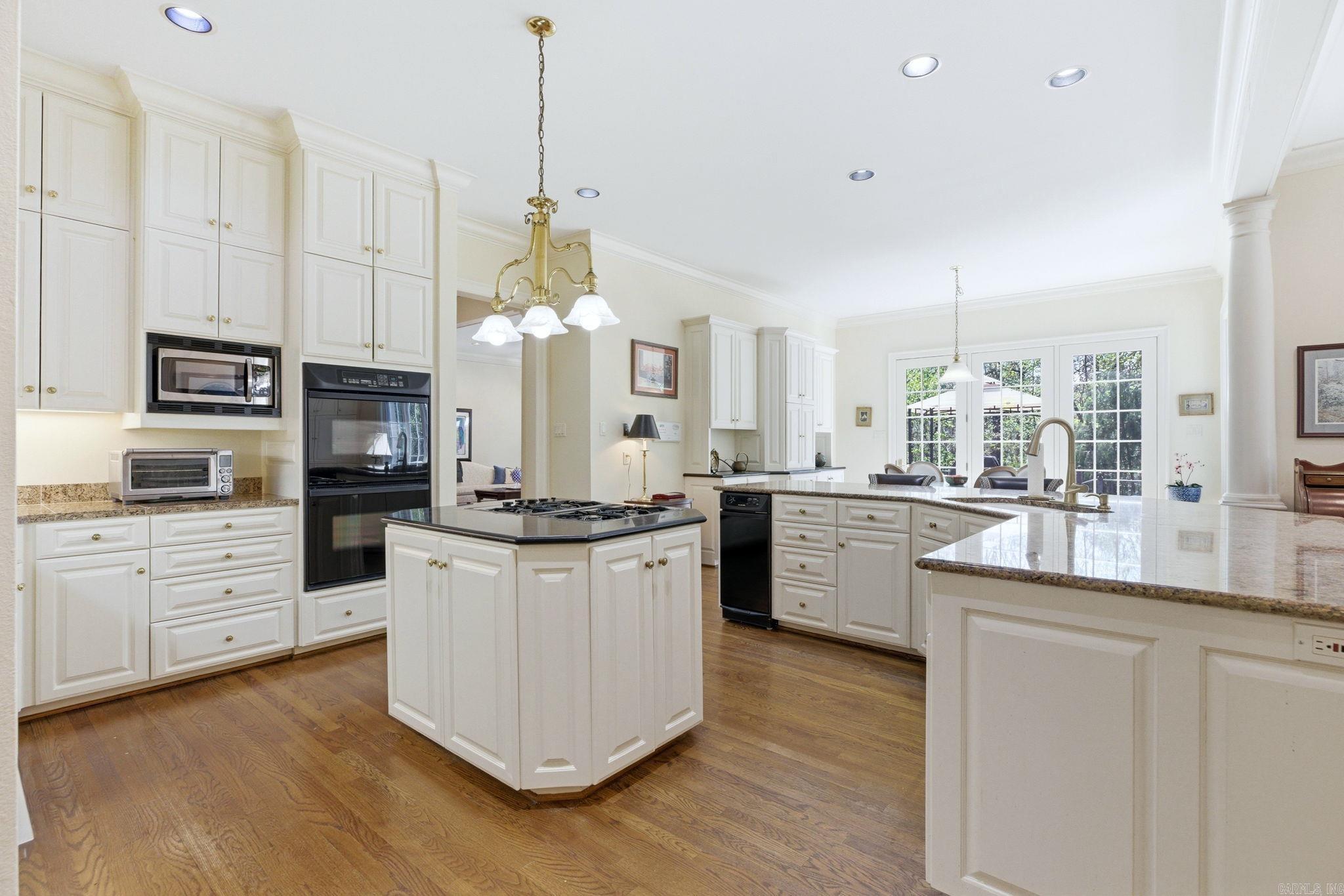 IRON HORSE ESTATES ADDN - Residential