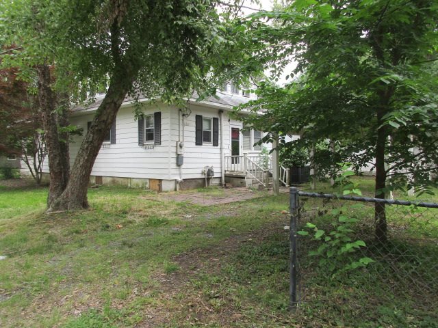 BEMIS GROVE - Residential