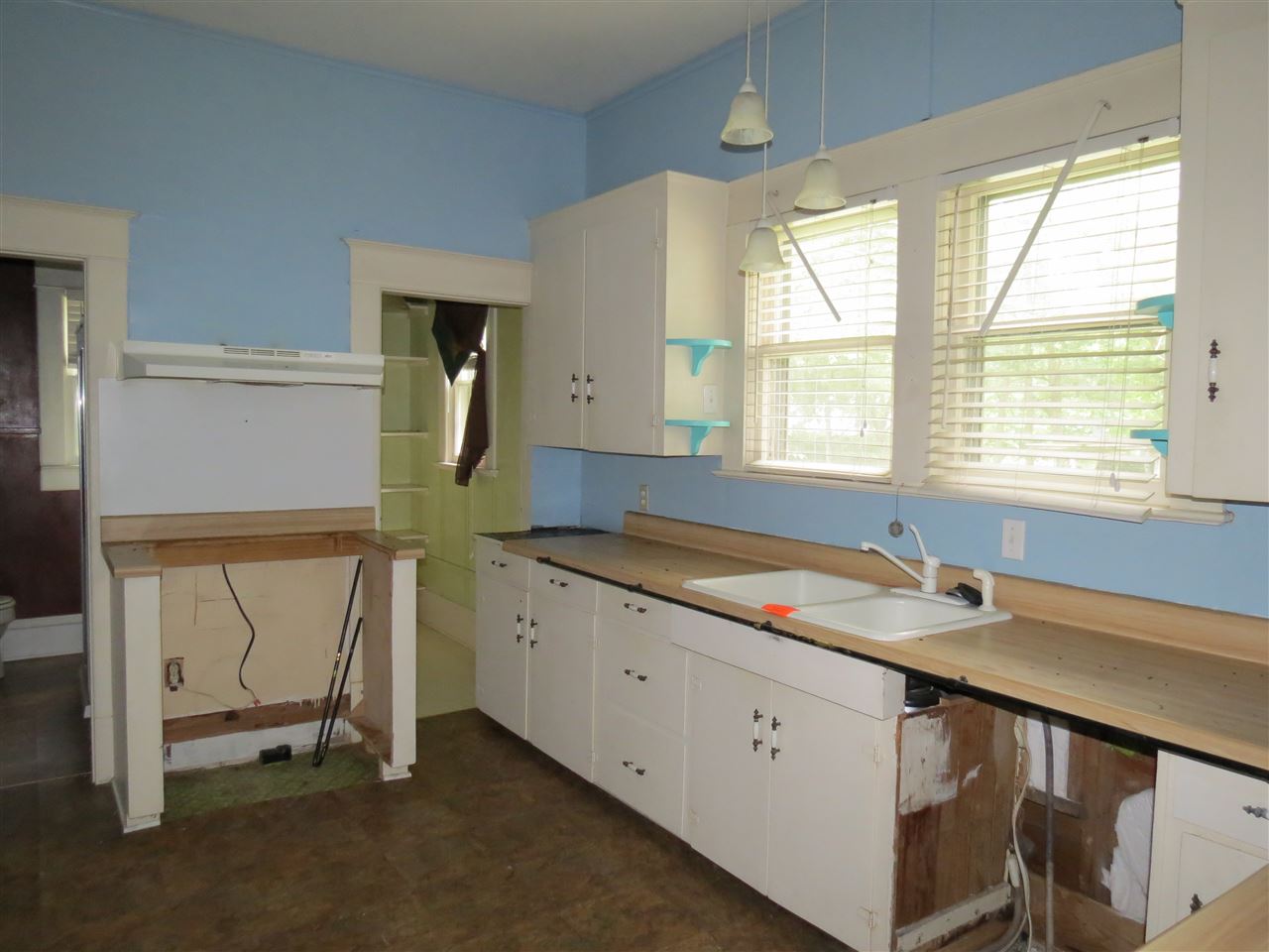 BEMIS GROVE - Residential