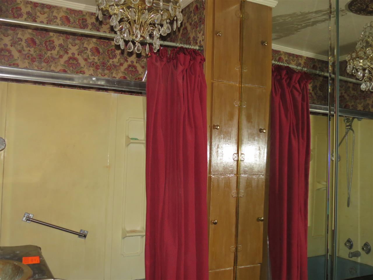 BEMIS GROVE - Residential