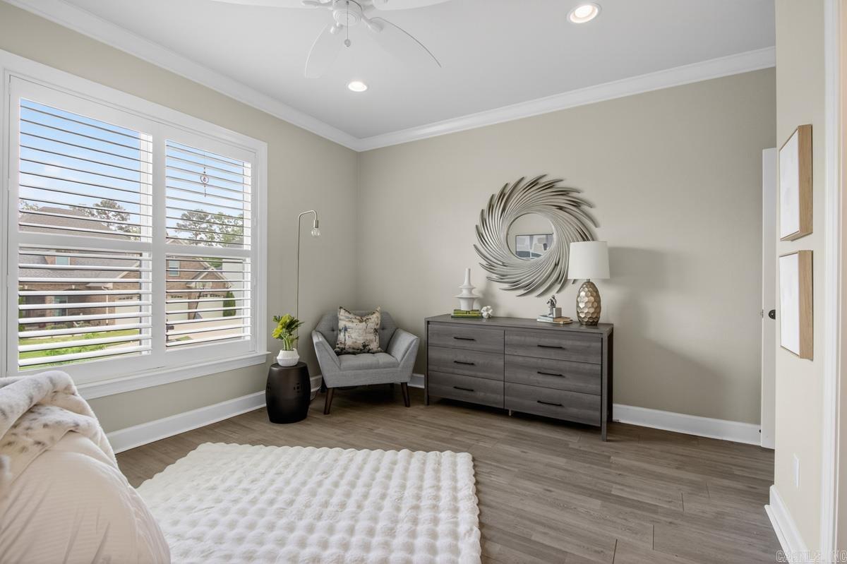 CHENAL VALLEY EPERNAY PLACE - Residential