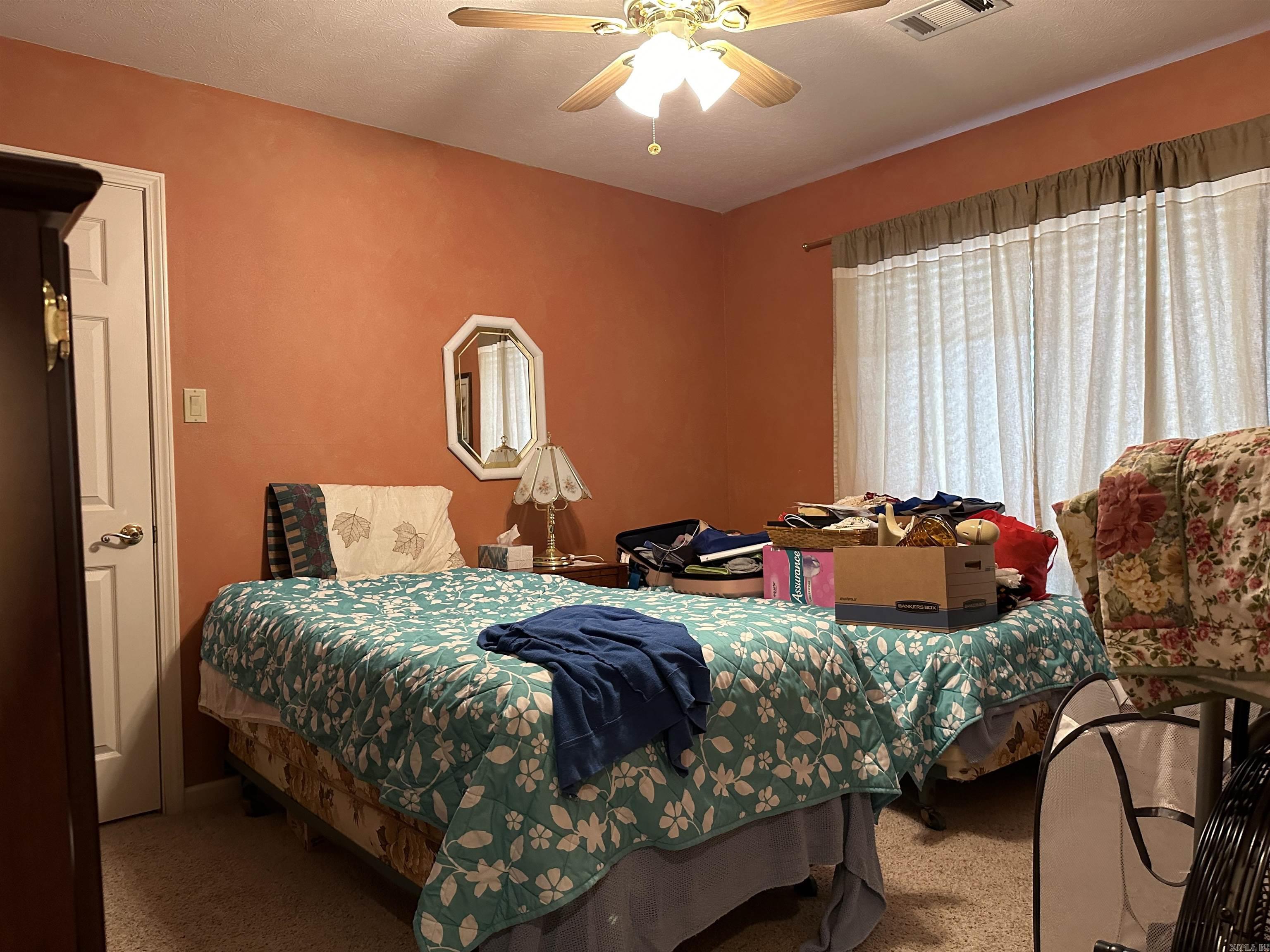 WOODLAND SPRINGS - Residential