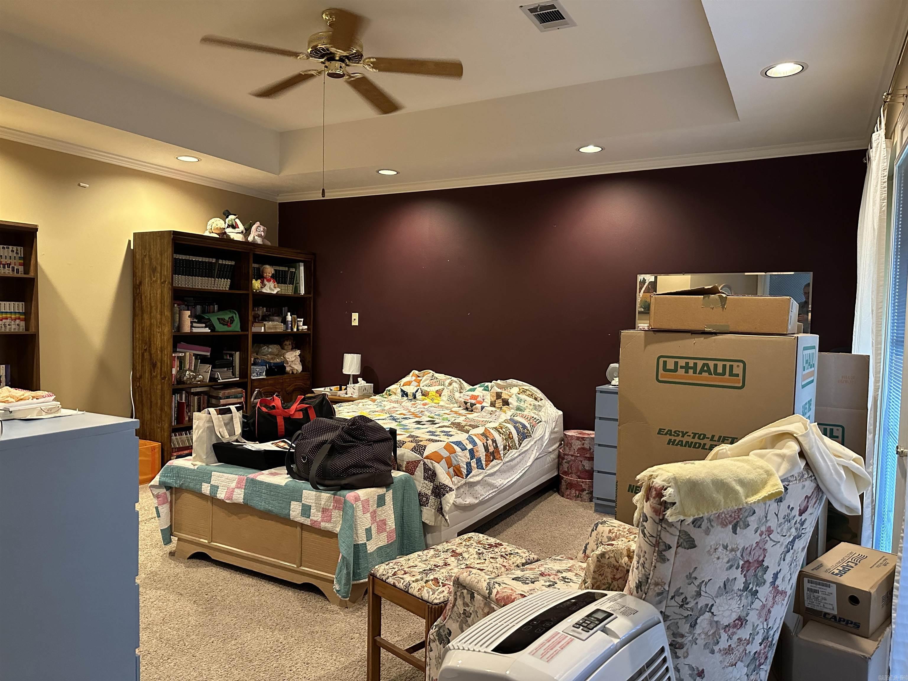 WOODLAND SPRINGS - Residential