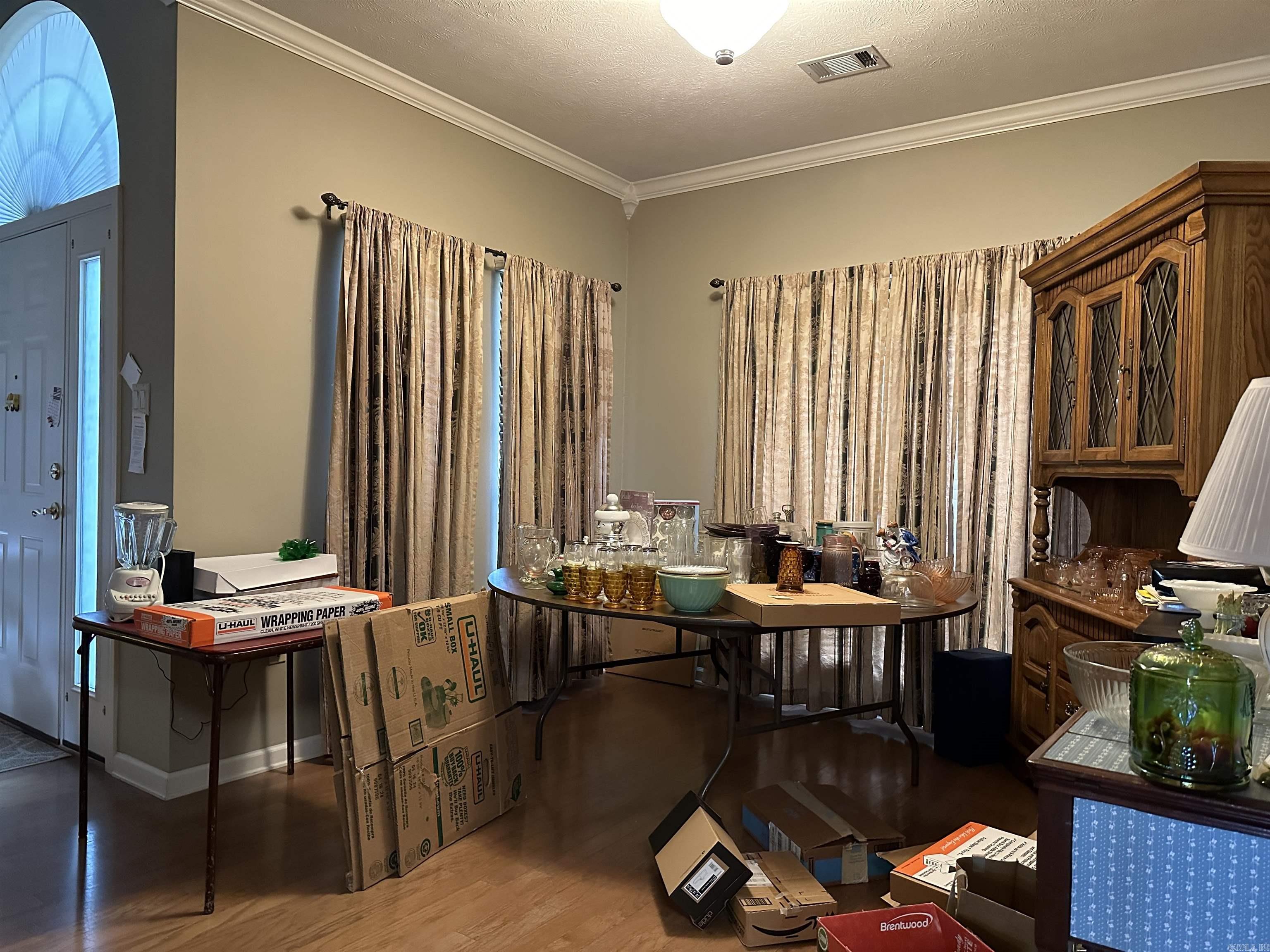 WOODLAND SPRINGS - Residential