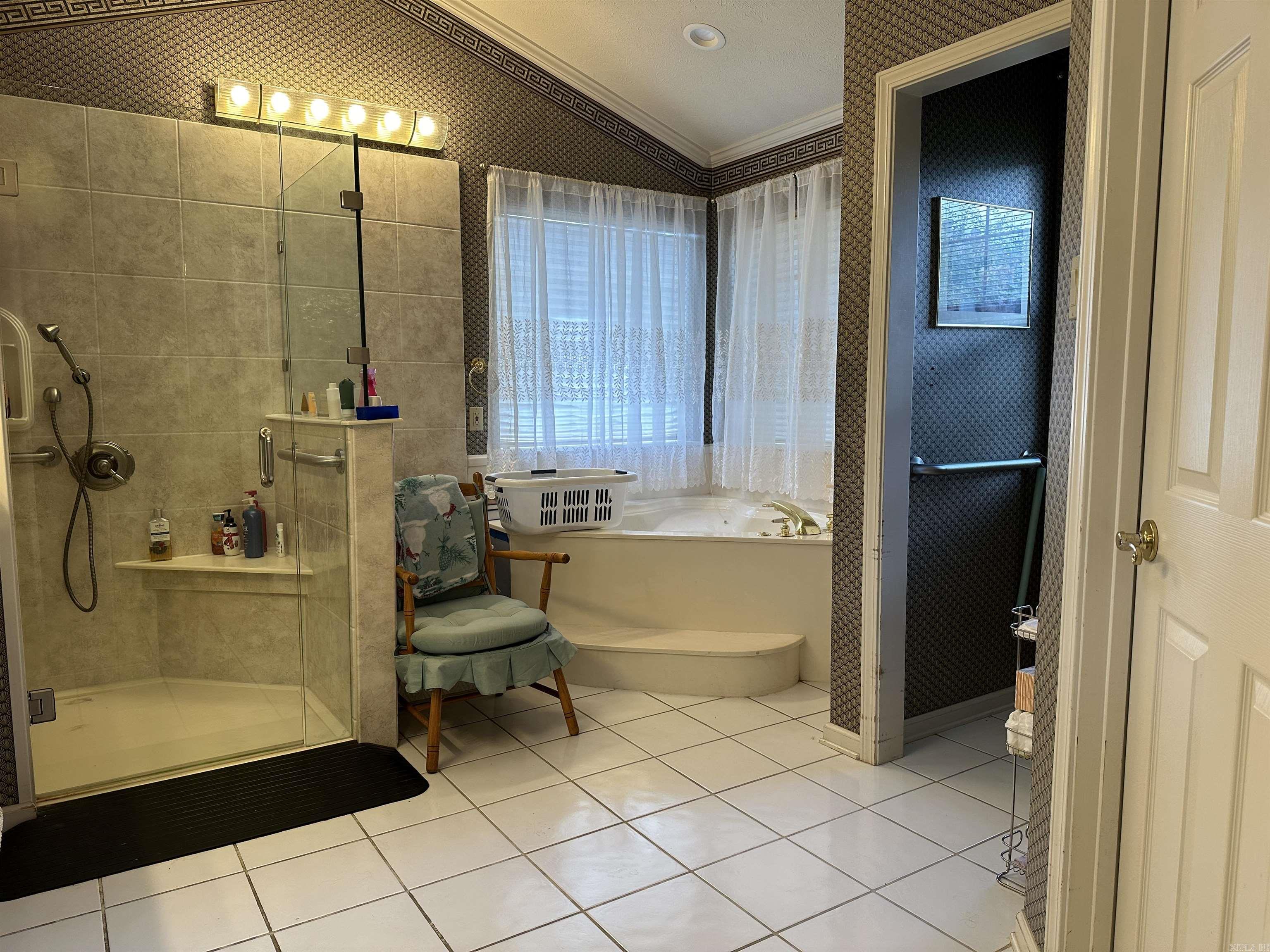 WOODLAND SPRINGS - Residential