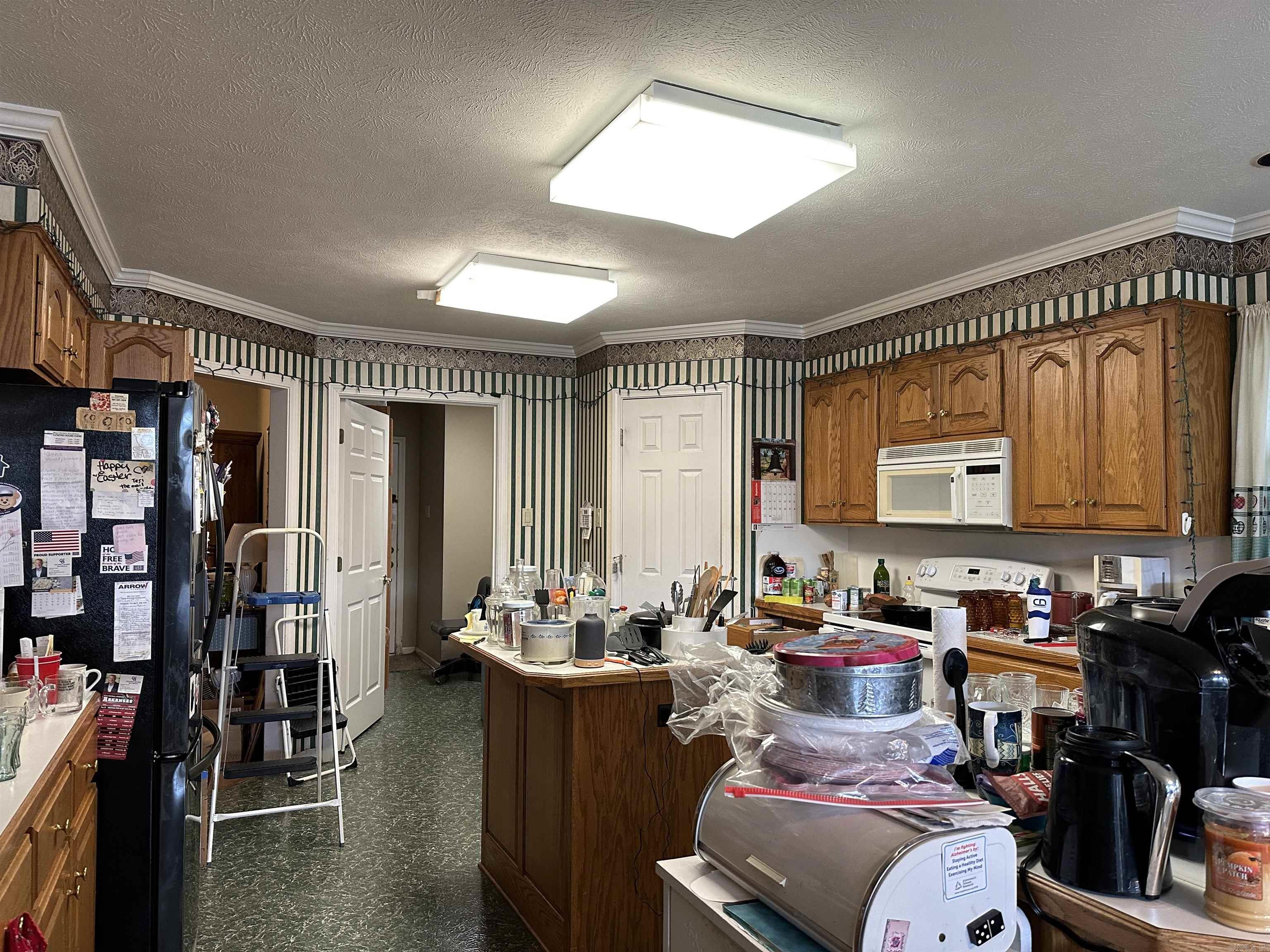 WOODLAND SPRINGS - Residential